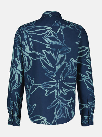 Sommerlich, leichtes Langarmhemd mit floralem Print