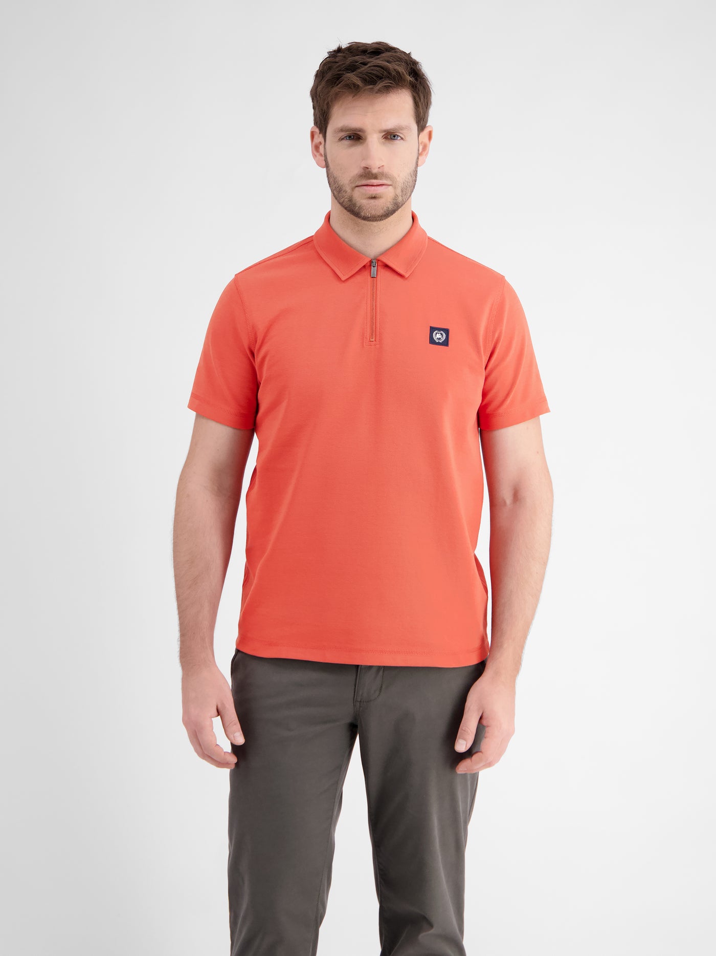 Poloshirt für Herren mit Reißverschluss in Cool & Dry Qualität