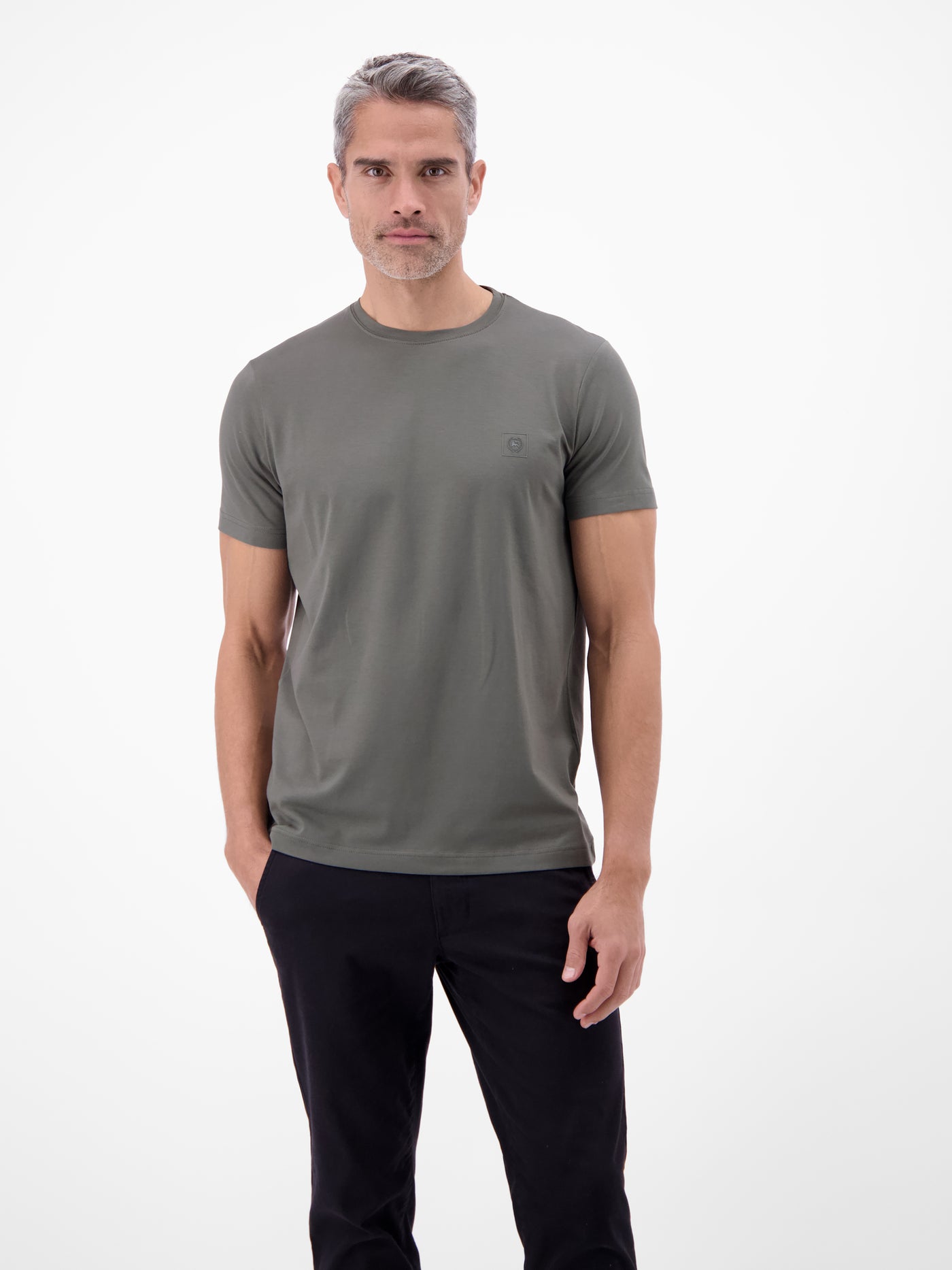 Basic T-Shirt mit LERROS Logo-Print - LERROS