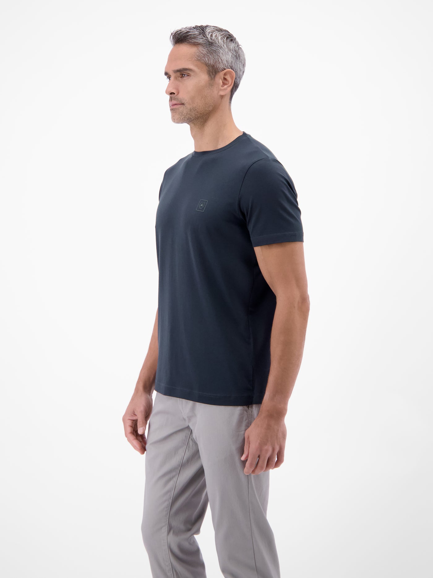 Basic T-Shirt mit LERROS Logo-Print - LERROS