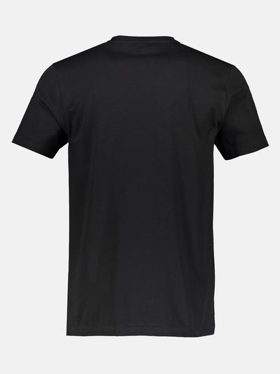 V-neck double pack men's T-shirt in premium cotton quality