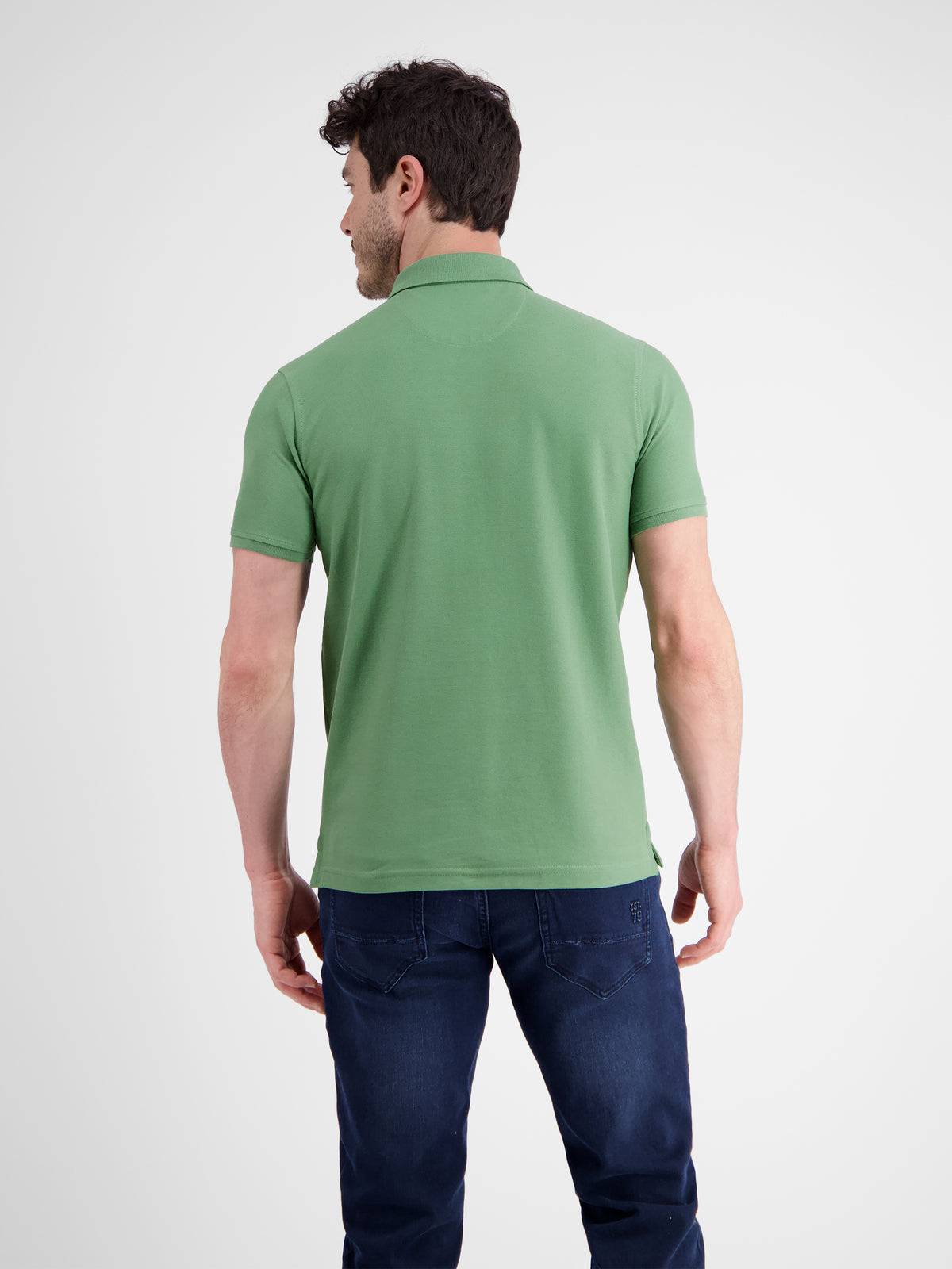 Klassisches Poloshirt für Herren in *Cool & Dry* Piquéqualität - Polo Shirt Kurzarm