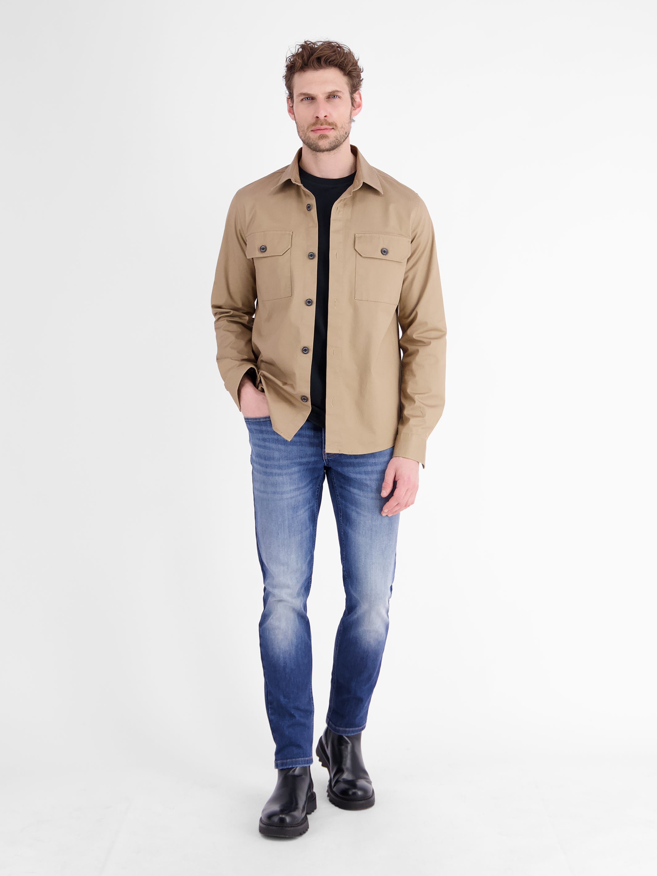 Lightweight cotton long-sleeve shirt with comfortable crew neck