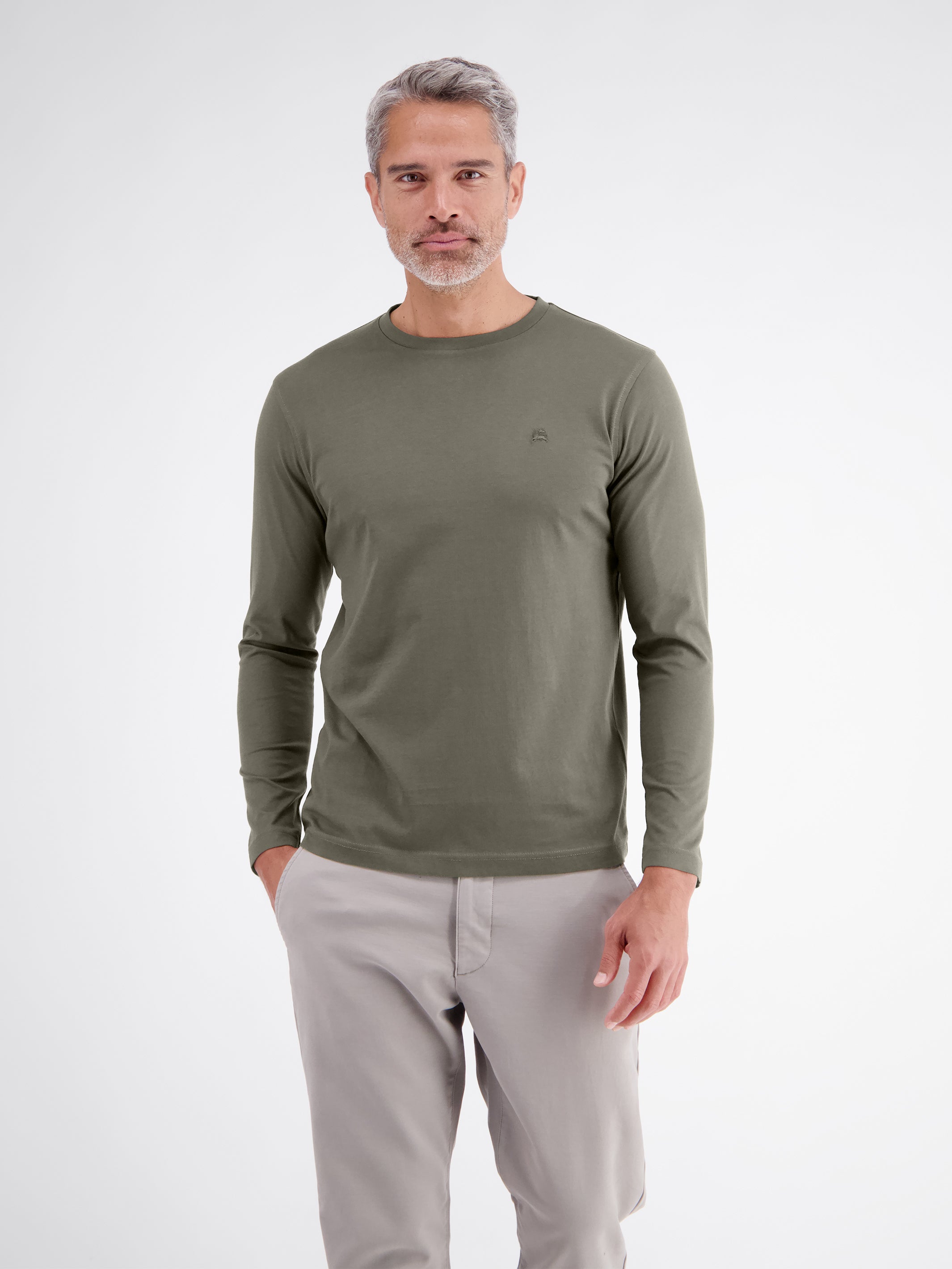 Leichtes Baumwoll-Longsleeve-Shirt mit bequemem Rundkragen
