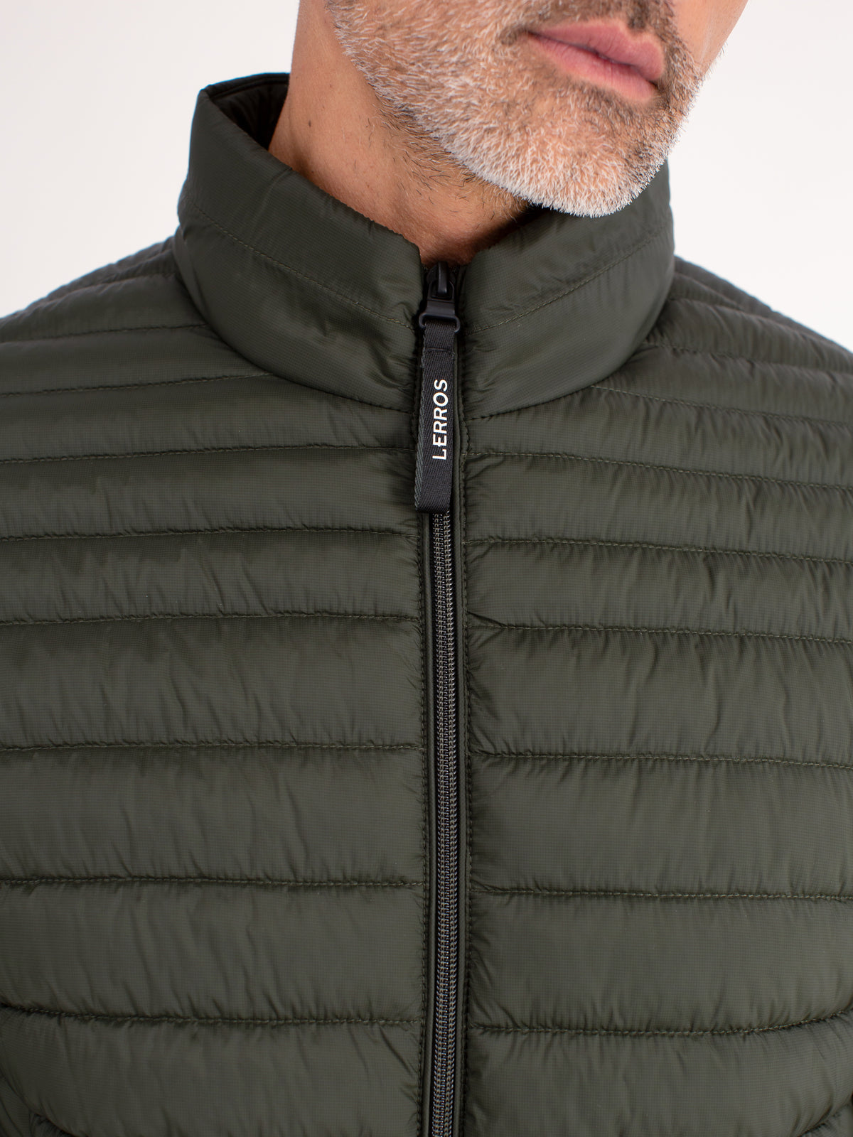 Leichter Blouson in Steppoptik aus robustem Nylon