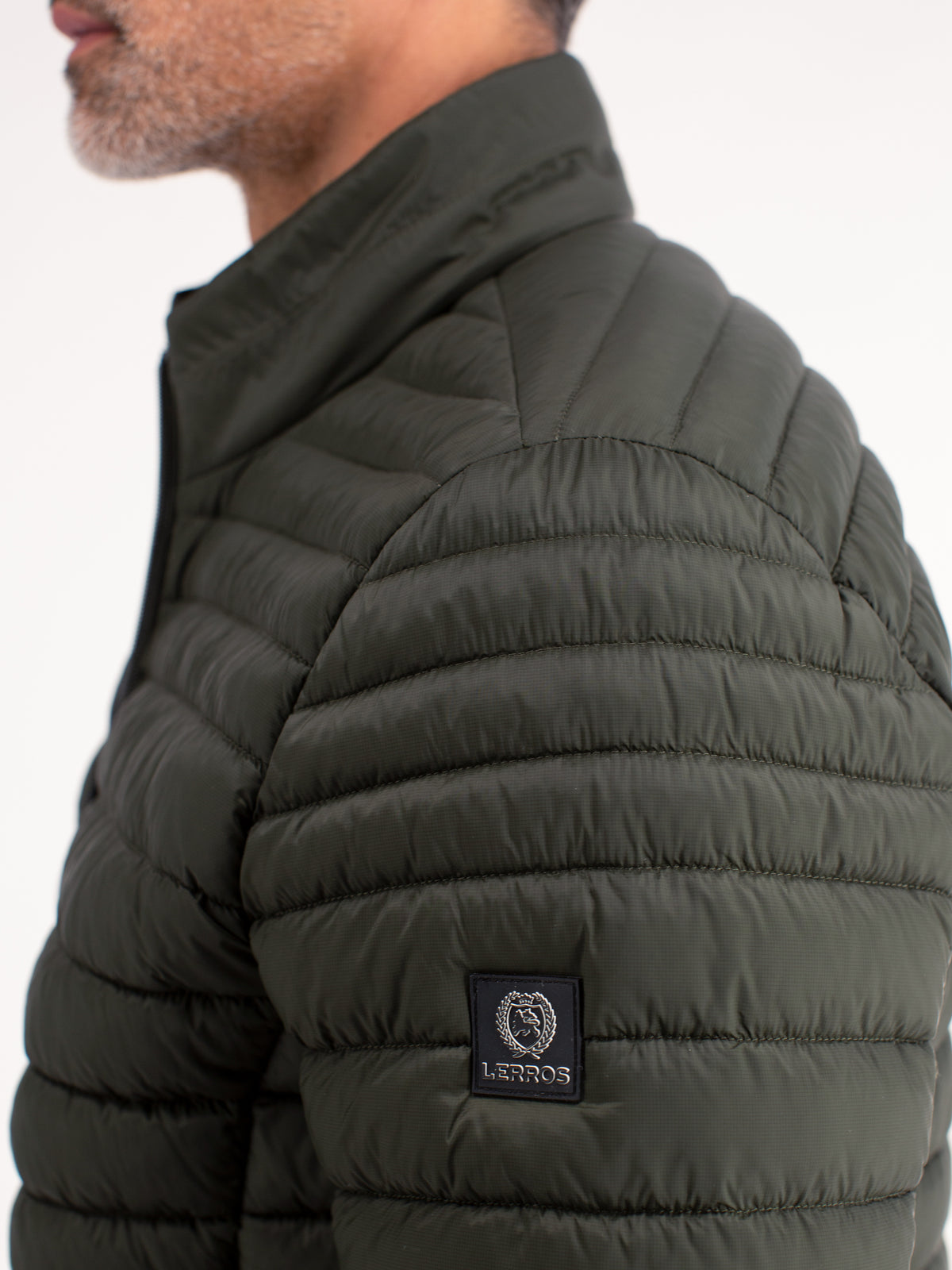 Leichter Blouson in Steppoptik aus robustem Nylon