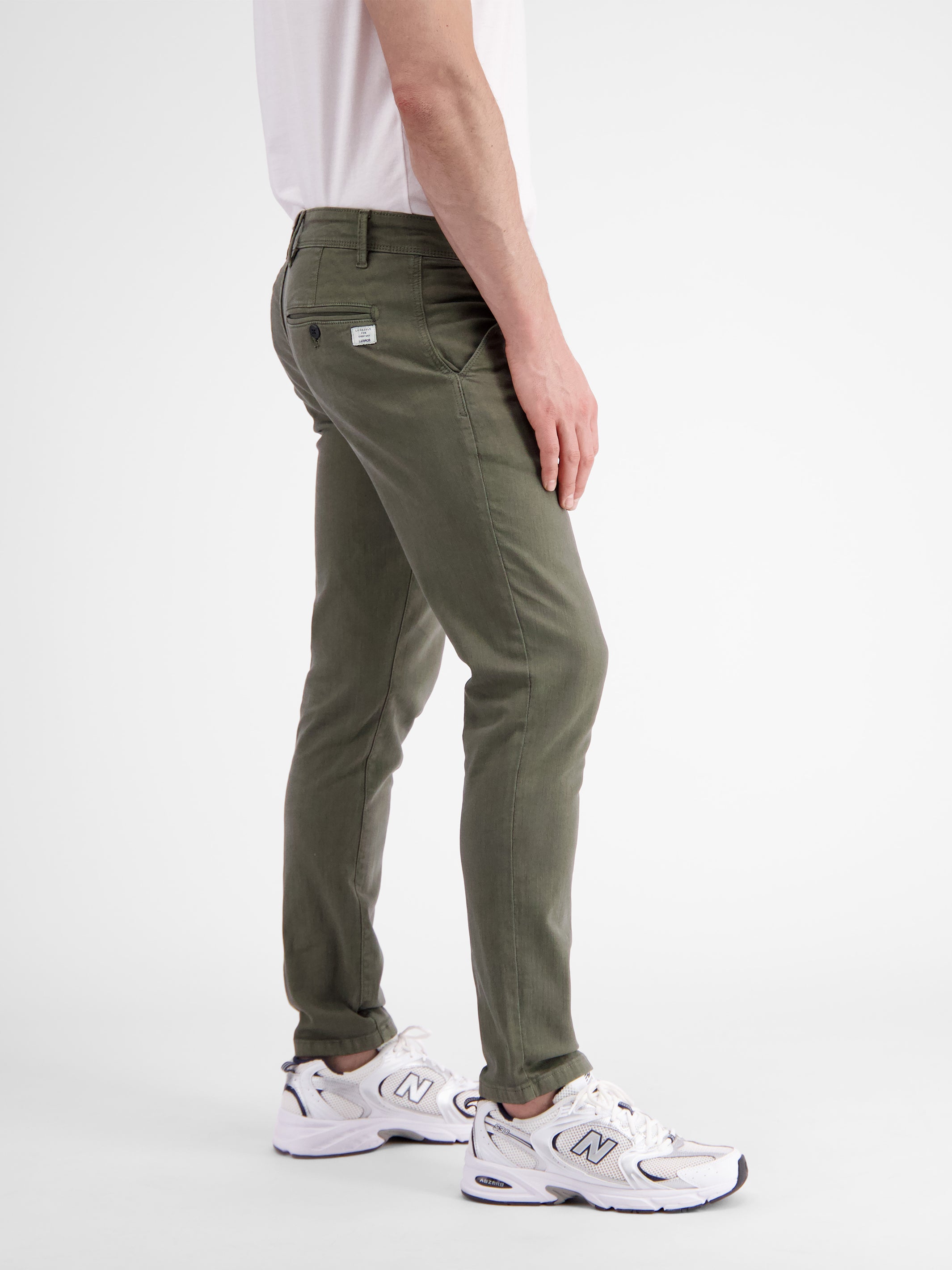 Chino in softer Hyperflex-Stretchqualität - LERROS