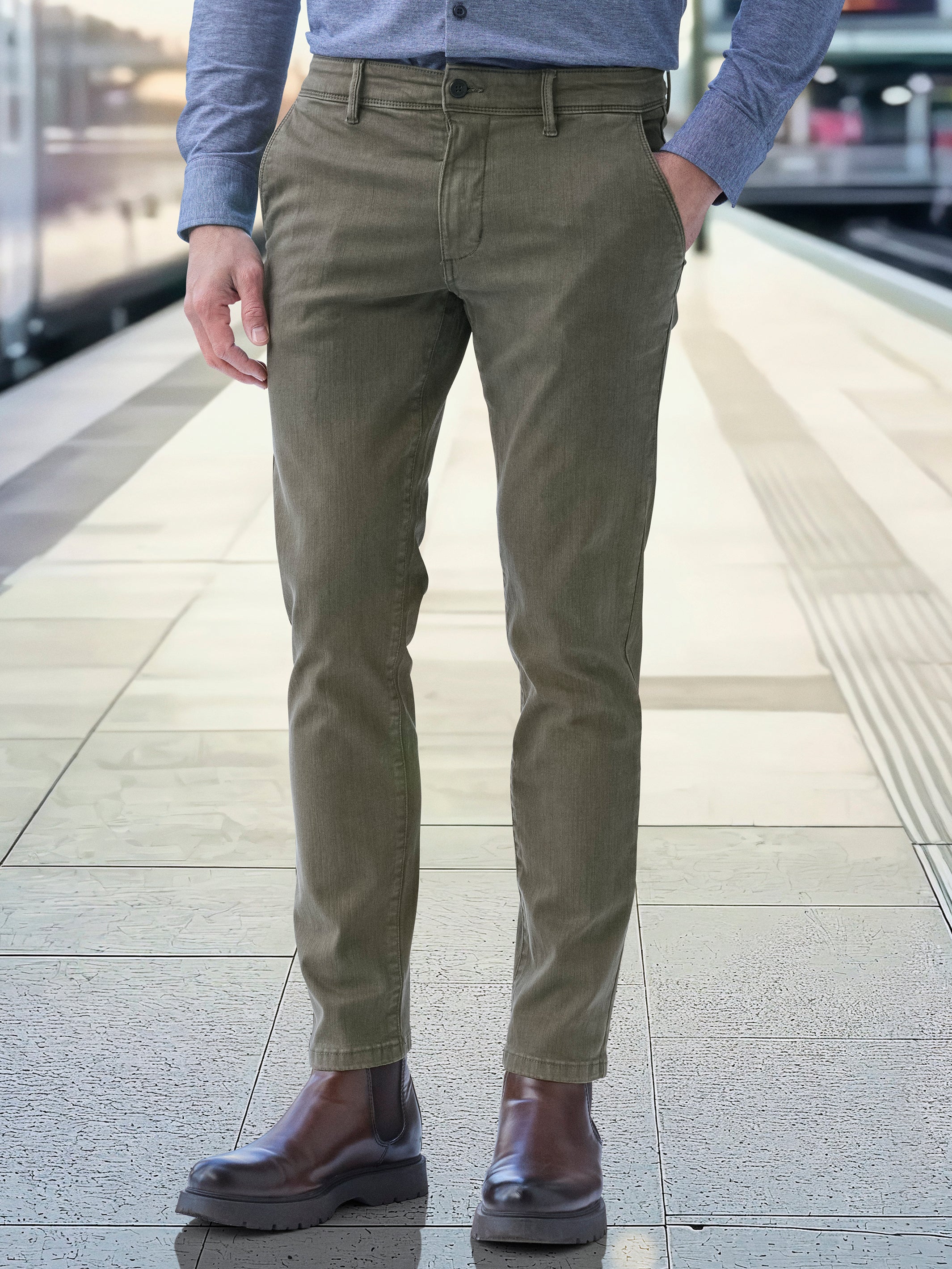 Chino in softer Hyperflex-Stretchqualität - LERROS