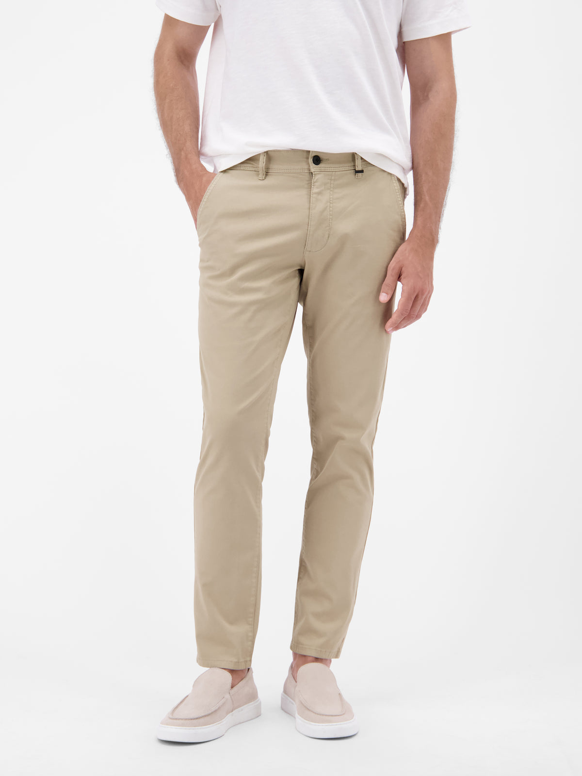 Basic Chino in Strukturqualität, SLIM FIT - LERROS