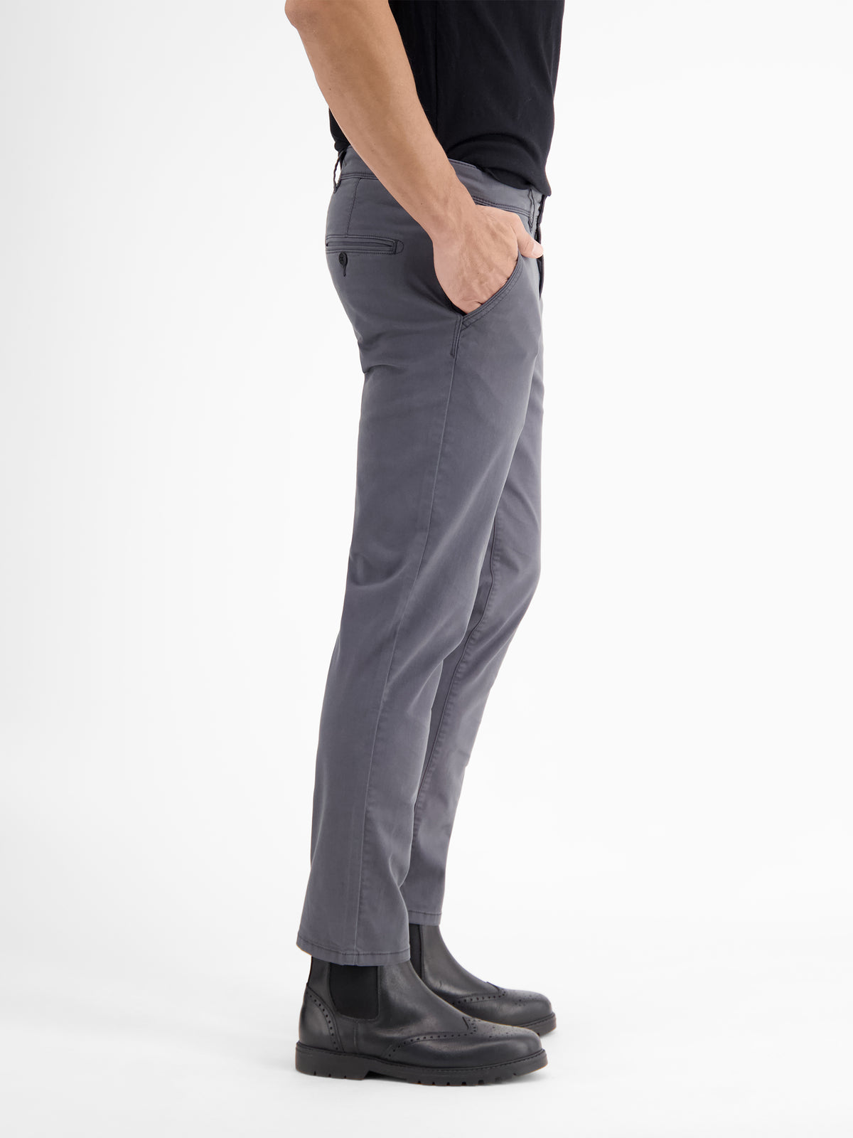 Basic Chino in Strukturqualität, SLIM FIT - LERROS