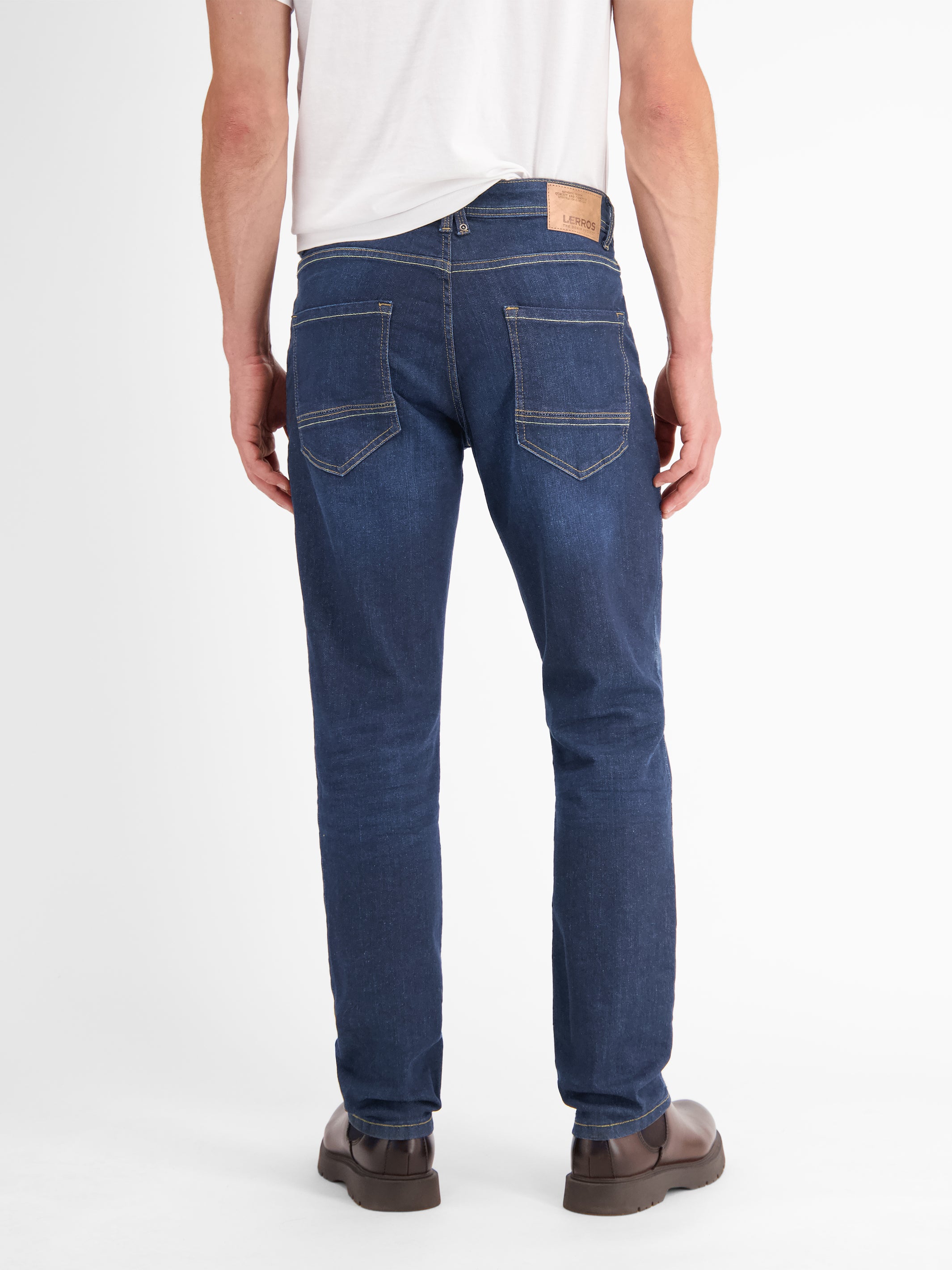 BAXTER 5-Pocket-Denim im Used-Look, RELAXED FIT - LERROS