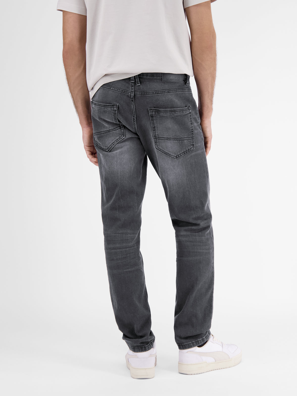 5-Pocket Stretch-Denim BAXTER in RELAXED FIT - LERROS