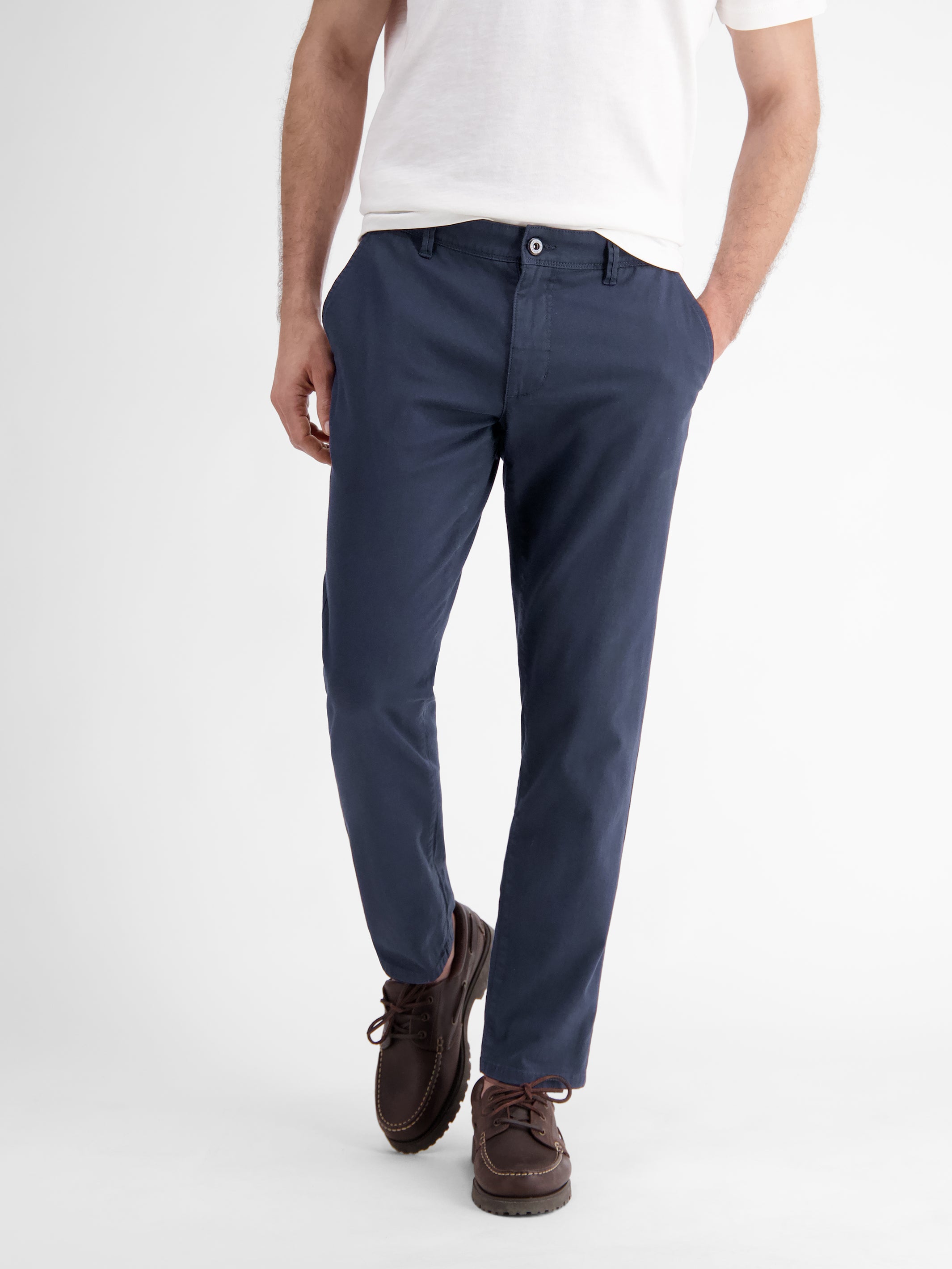 Chino mit Stretchanteil, Comfort Fit - Chinohosen