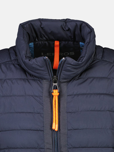 Padded jacket with horizontal quilting