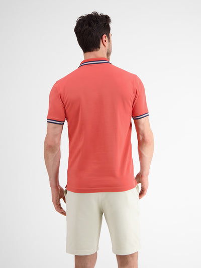 Polo shirt in textured piqué