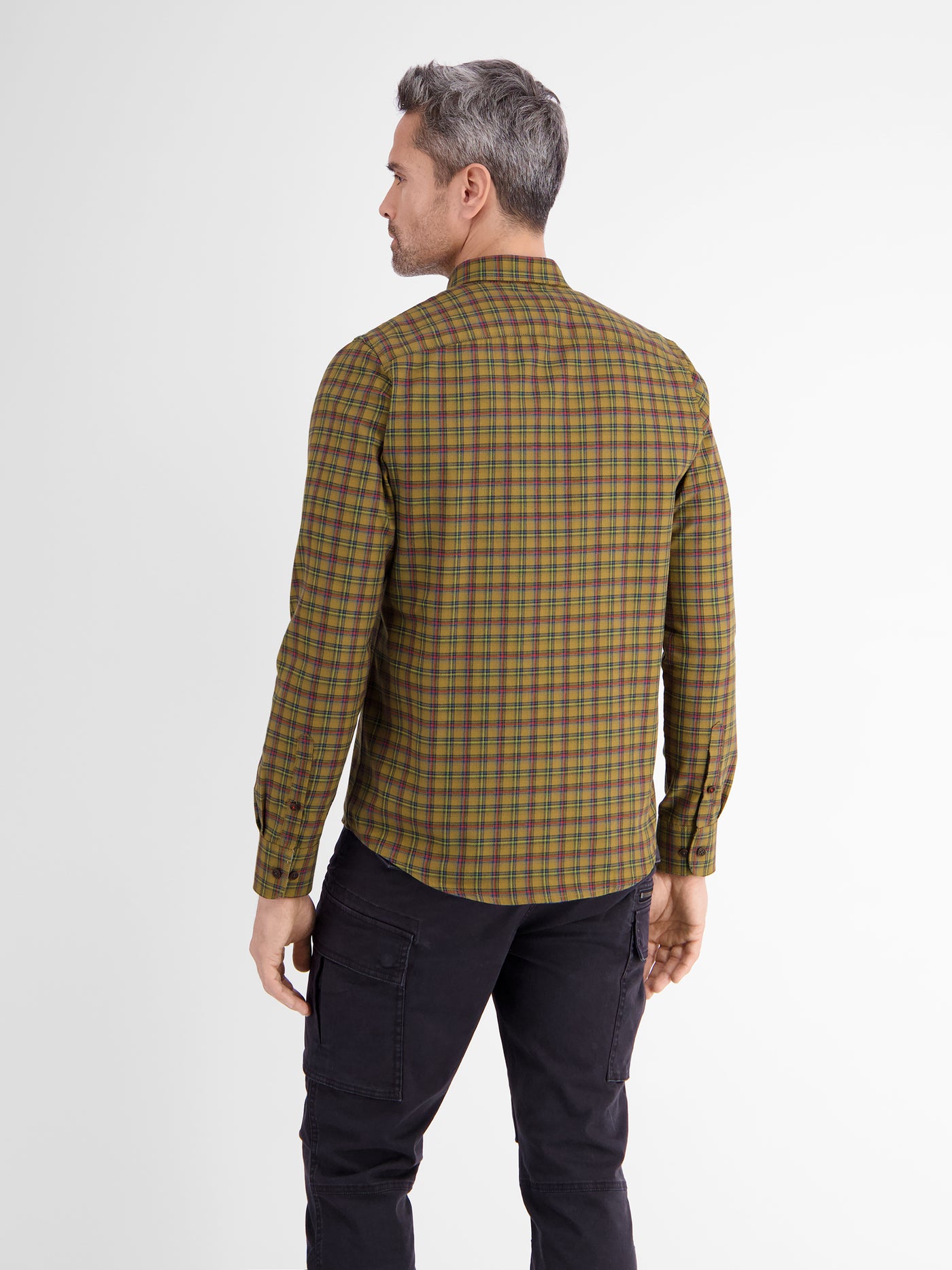 Long-sleeved shirt, checked, concealed button-down collar