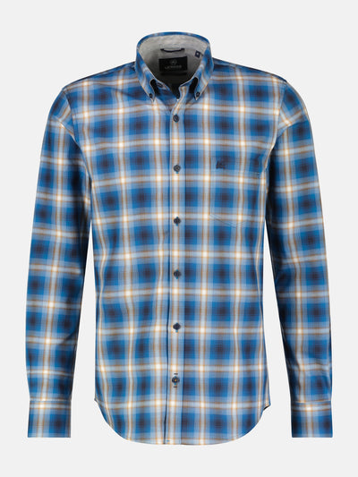Checked shirt with a herringbone structure