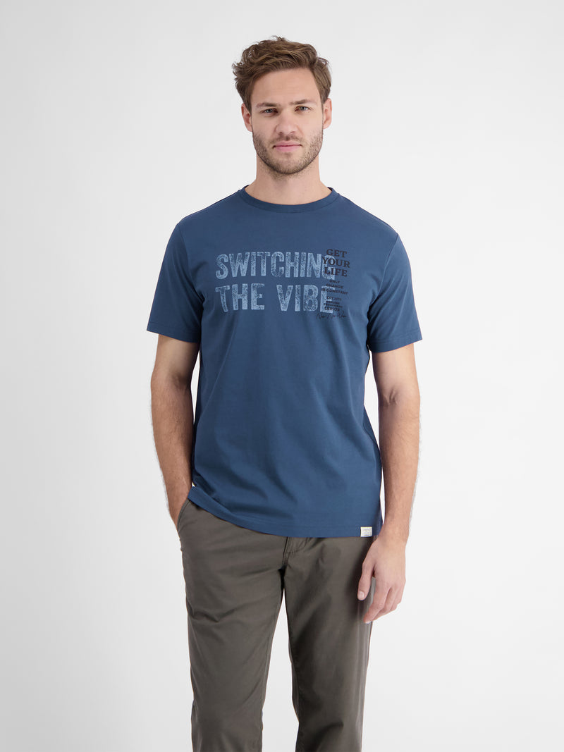 Unifarbenes T-Shirt für Herren mit Brustprint - LERROS