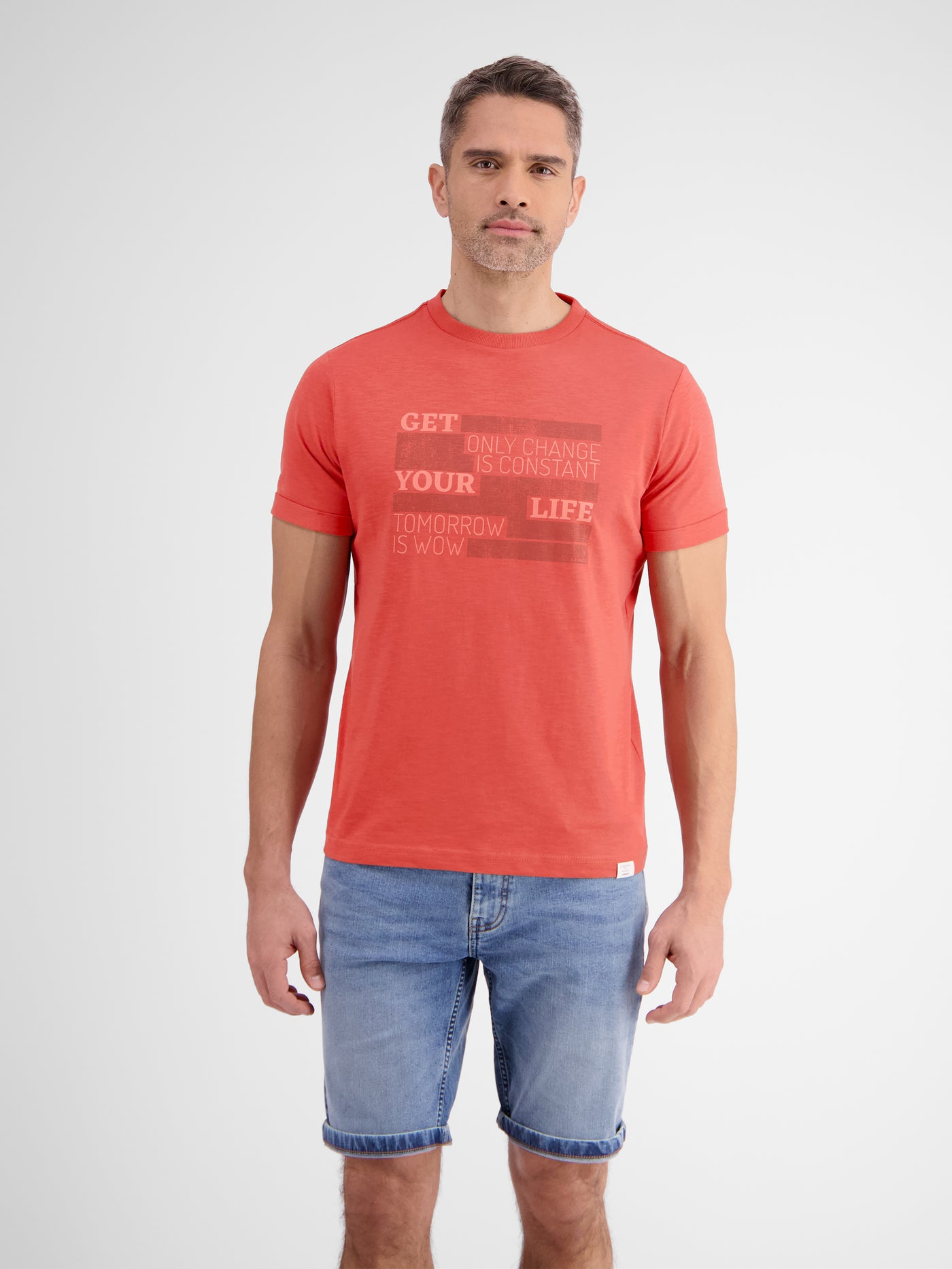 T-shirt met een modieuze print