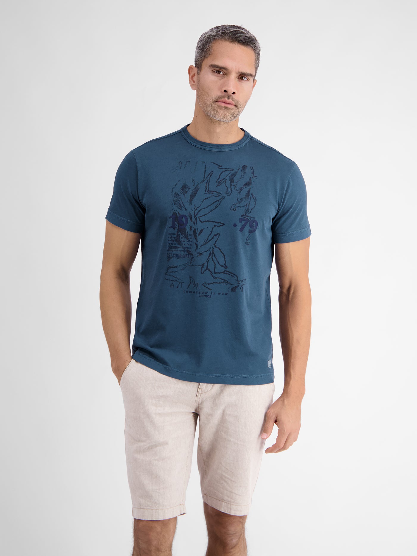 T-shirt met borstprint