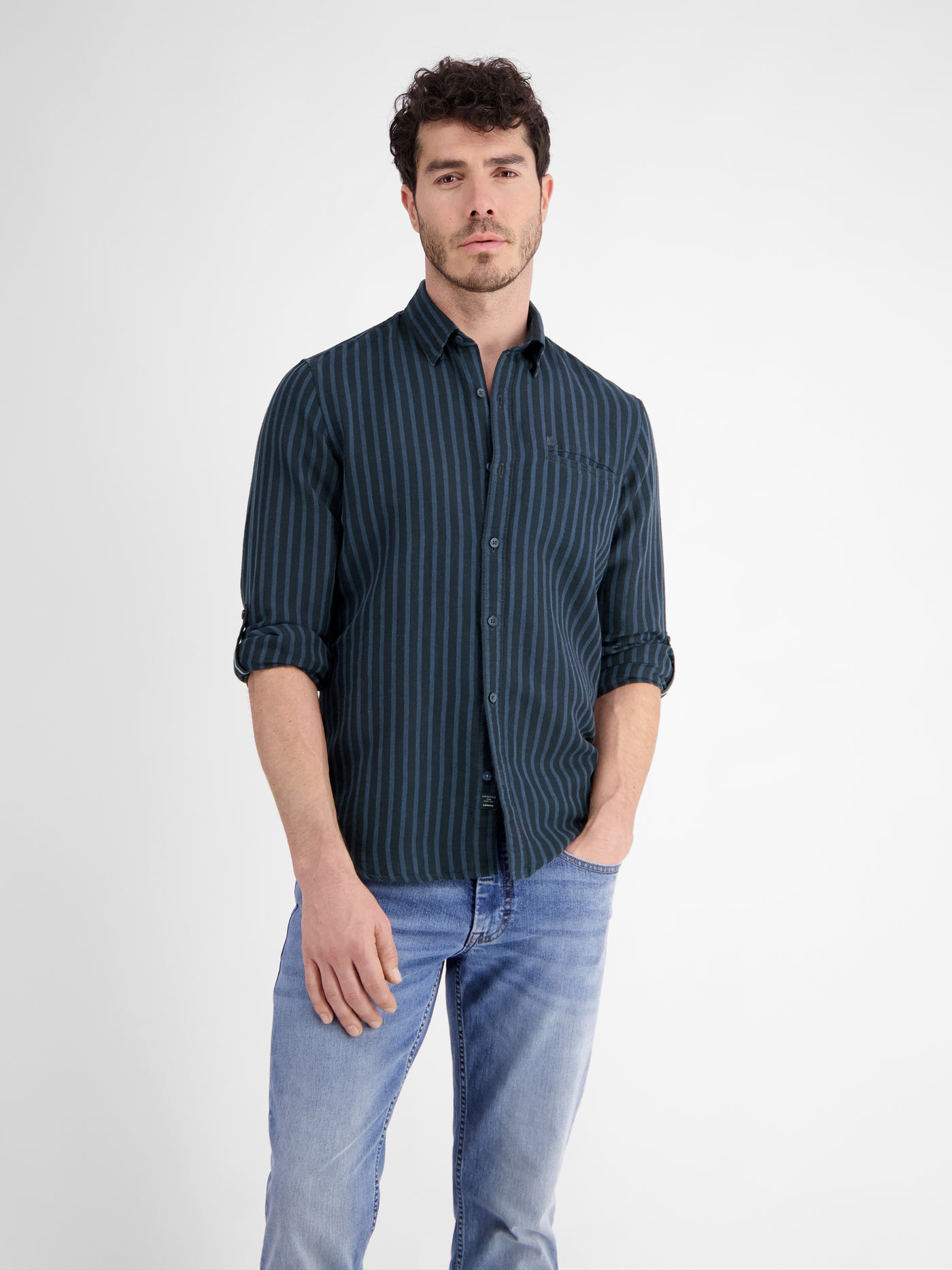 Striped long-sleeved shirt in linen blend