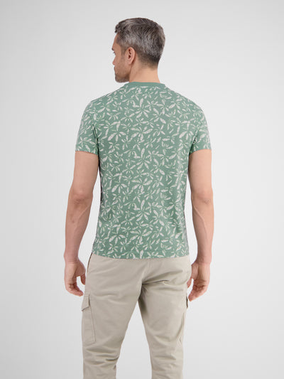 T-shirt for men with a floral all-over print