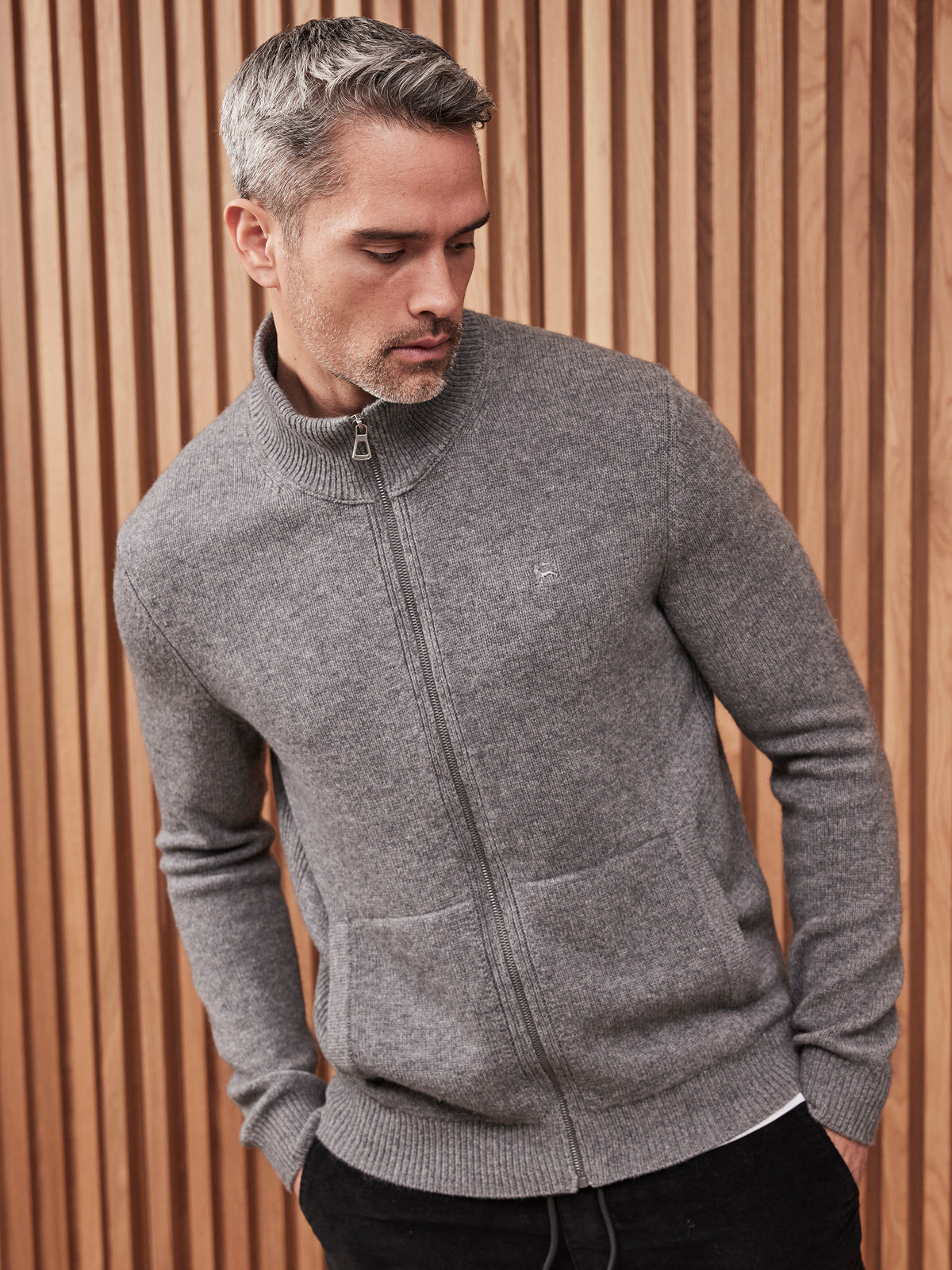 Schurwoll-Strickjacke mit Kaschmiranteil - LERROS