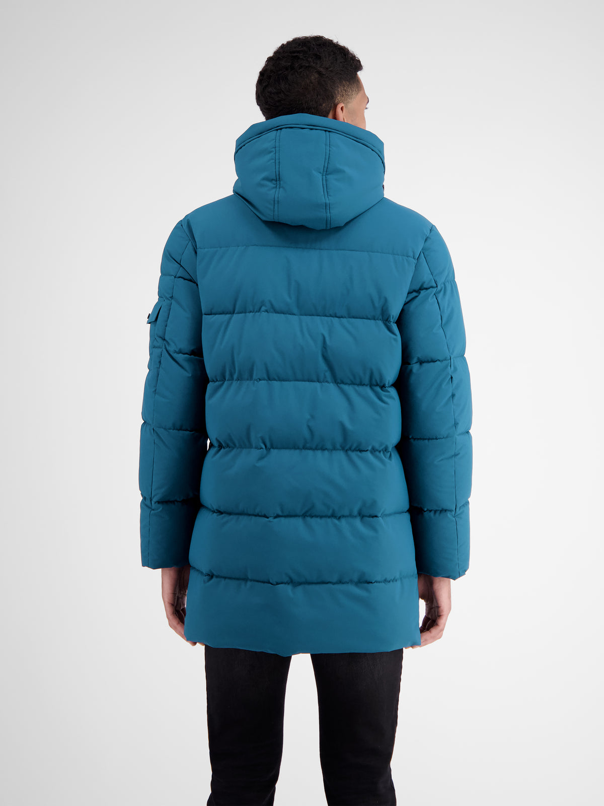 Warm gefütterte Steppjacke mit abnehmbarer Kapuze - LERROS