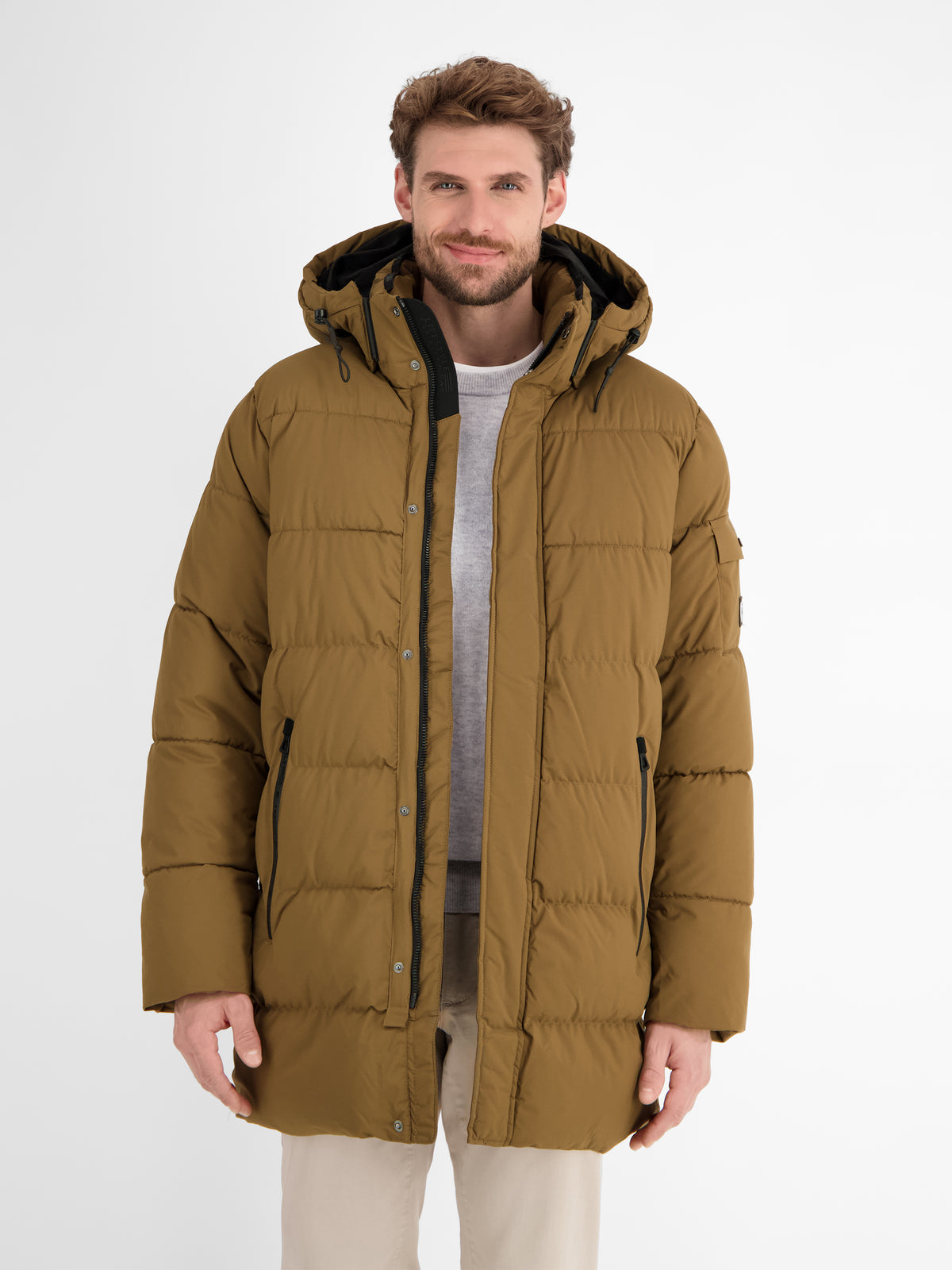 Warm gefütterte Steppjacke mit abnehmbarer Kapuze - LERROS