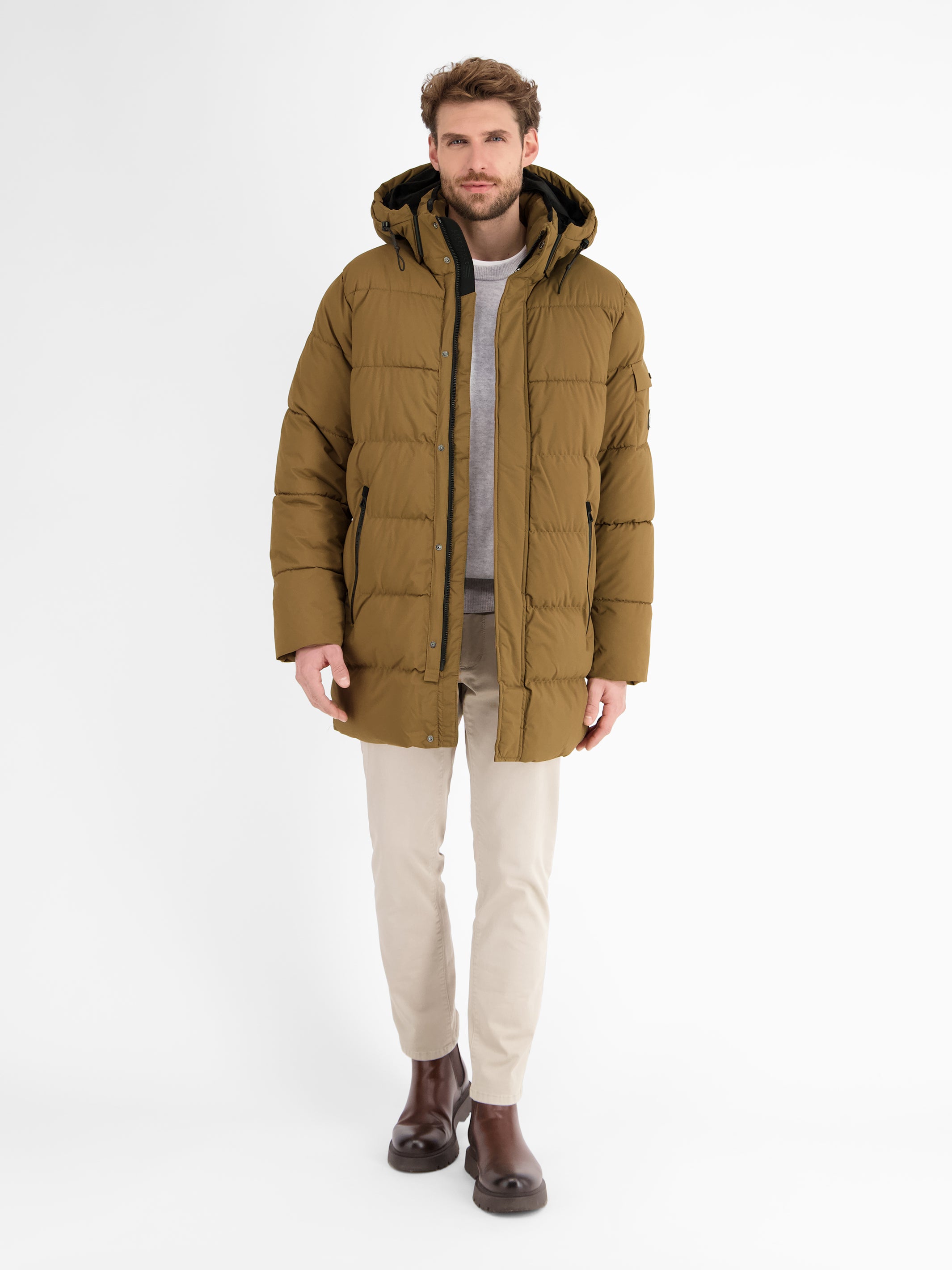 Warm gefütterte Steppjacke mit abnehmbarer Kapuze - LERROS