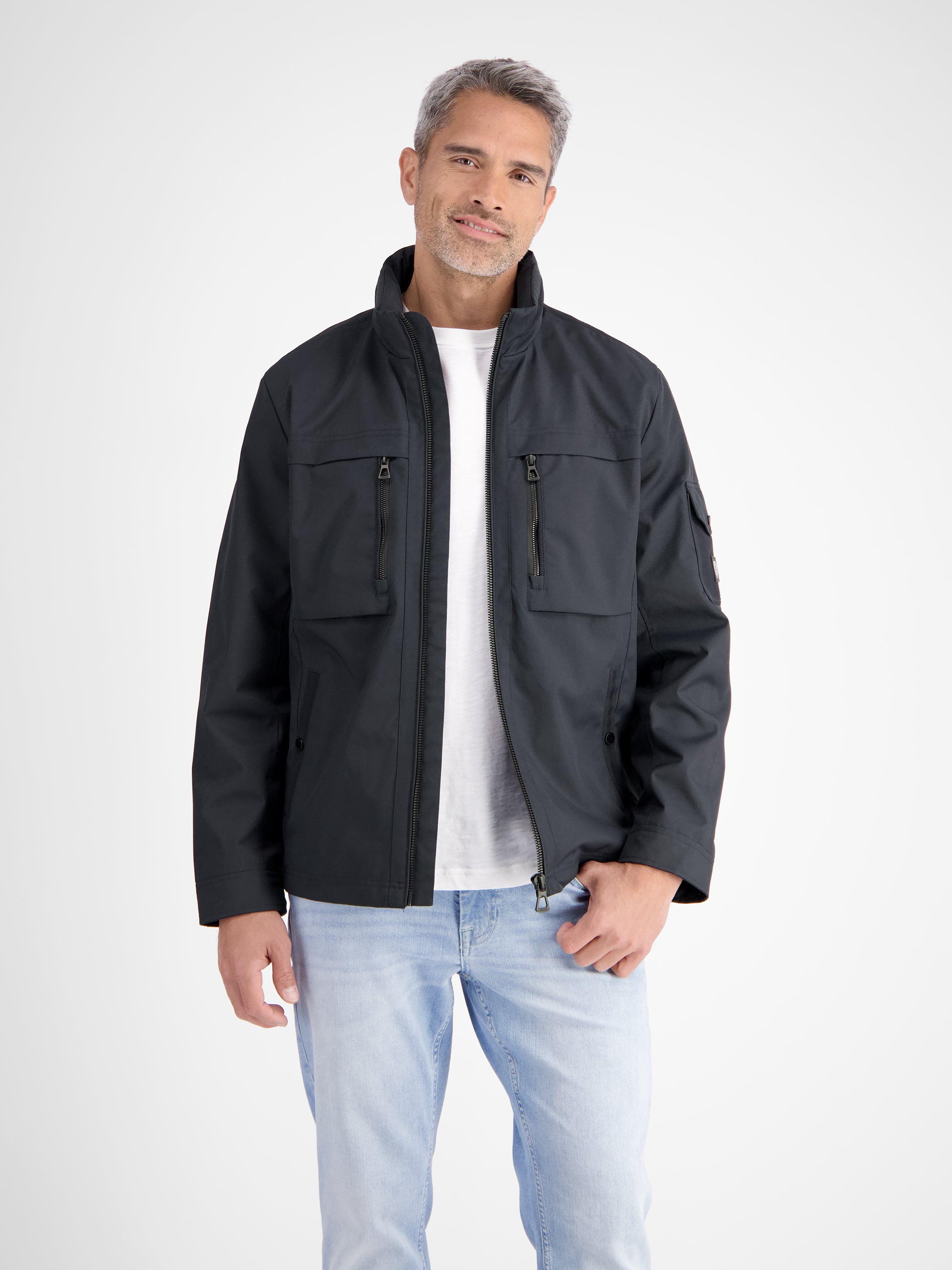 Outdoor-Funktionsjacke in Tech-Shellfabric, atmungsaktiv, wasser- und windabweisend - LERROS