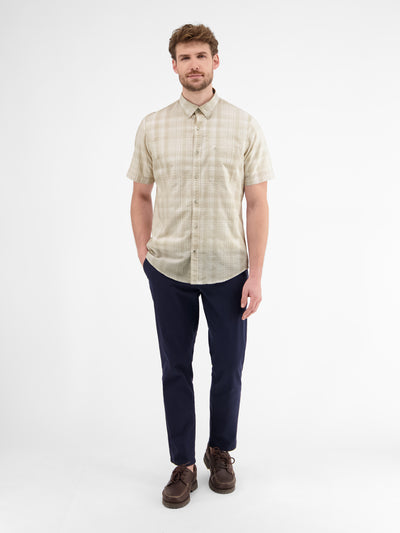 Halbarmhemd in sommerlich-lässiger Seersuckerqualität - LERROS