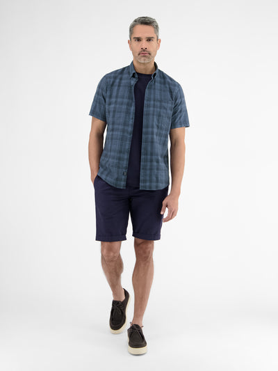 Halbarmhemd in sommerlich-lässiger Seersuckerqualität - LERROS