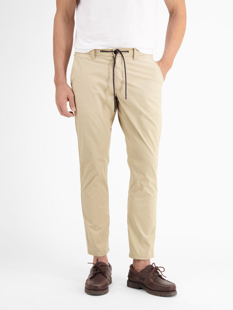 Sommerliche Chino, ultra leicht und schnelltrocknend, RELAX FIT - LERROS