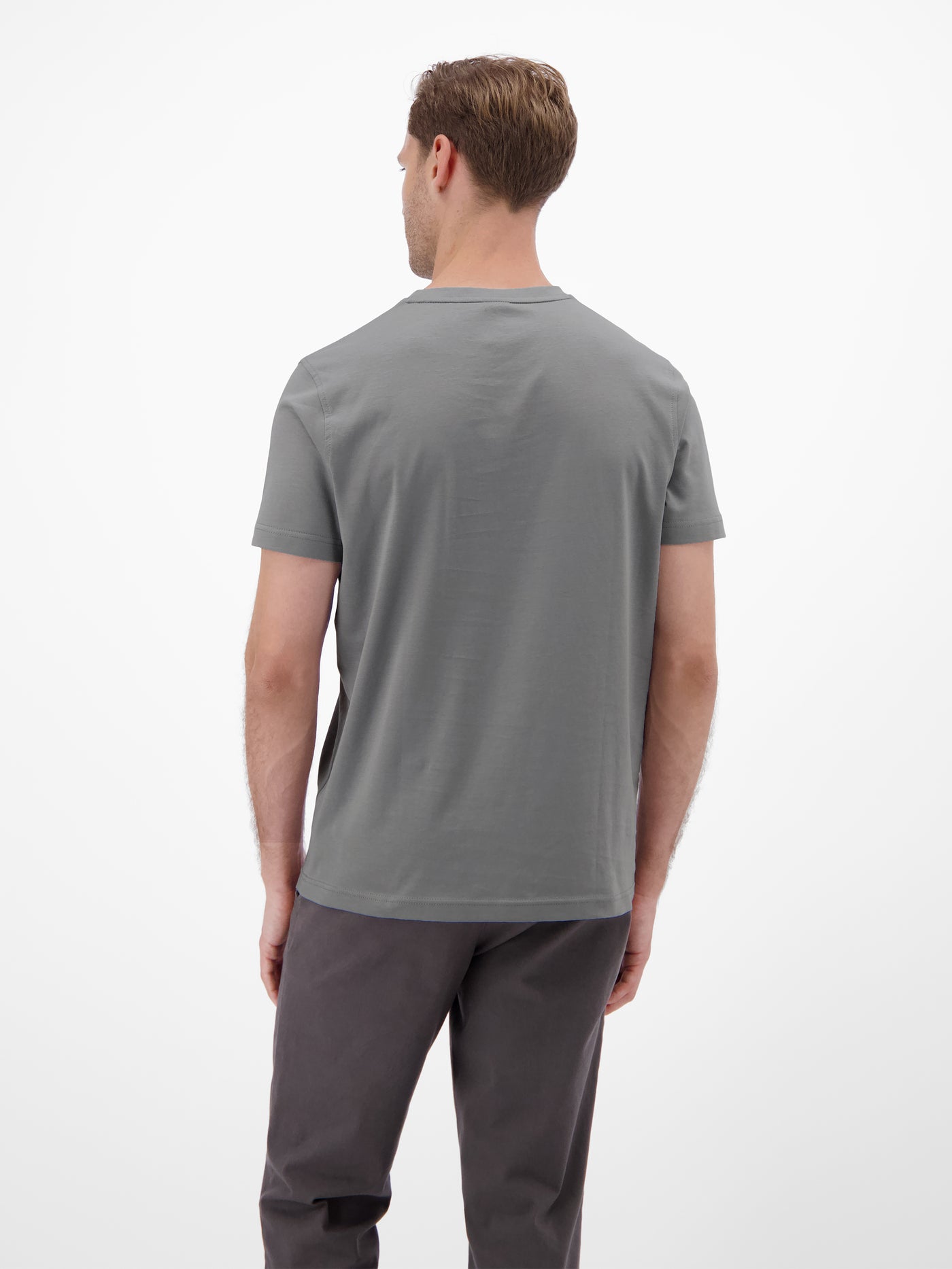 Basic T-Shirt mit Logostitck, unifarben - LERROS