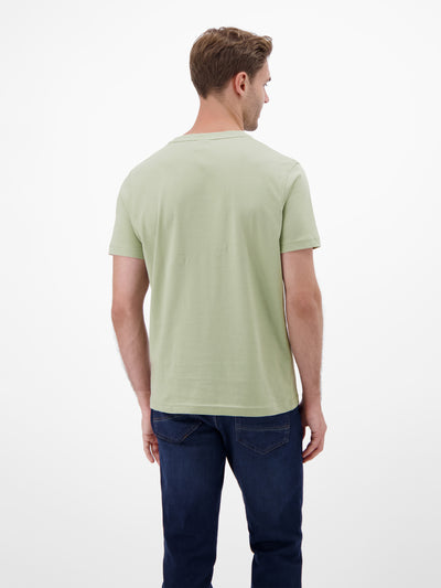 Basic T-Shirt mit Logostitck, unifarben - LERROS