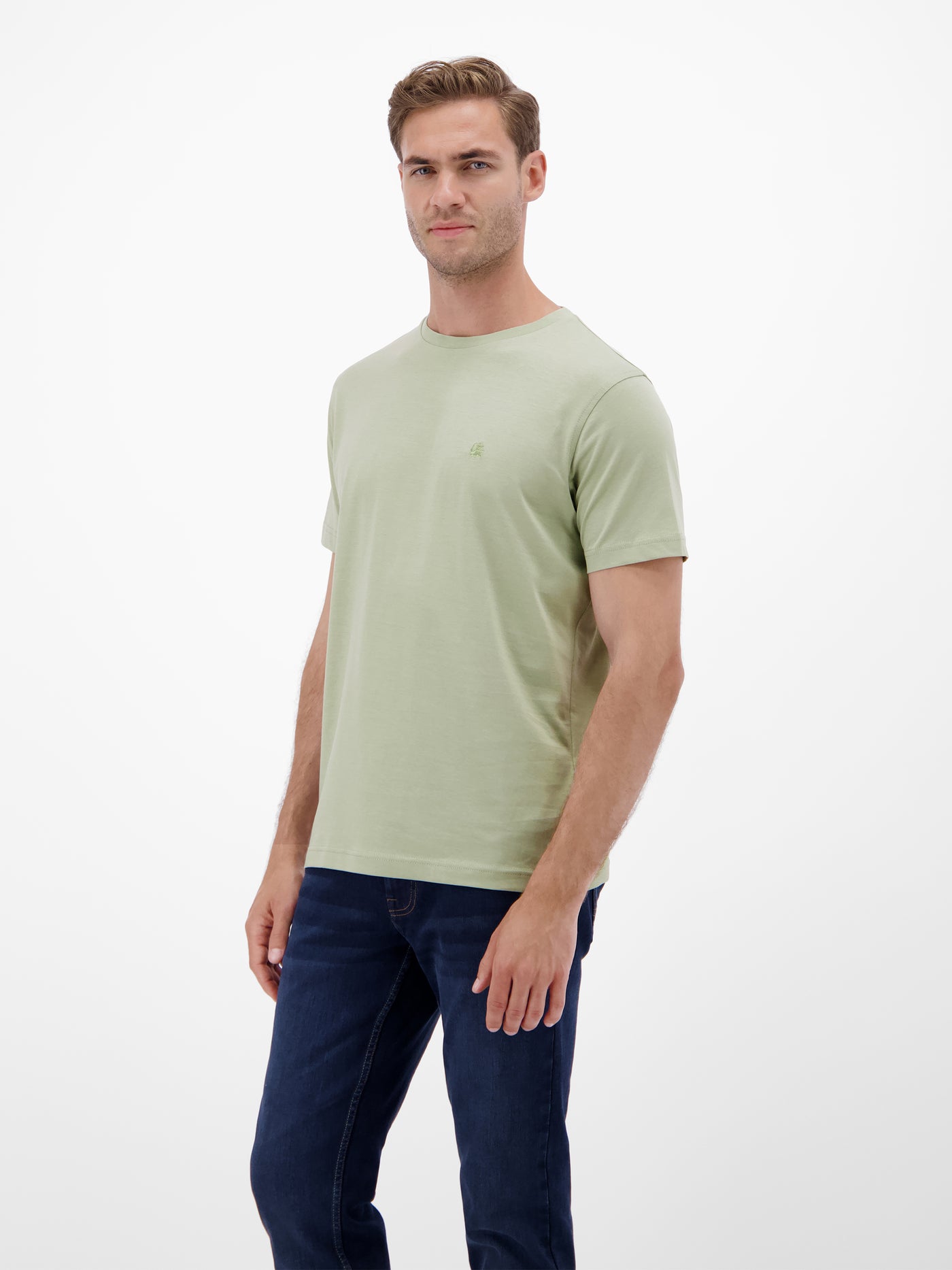 Basic T-Shirt mit Logostitck, unifarben - LERROS