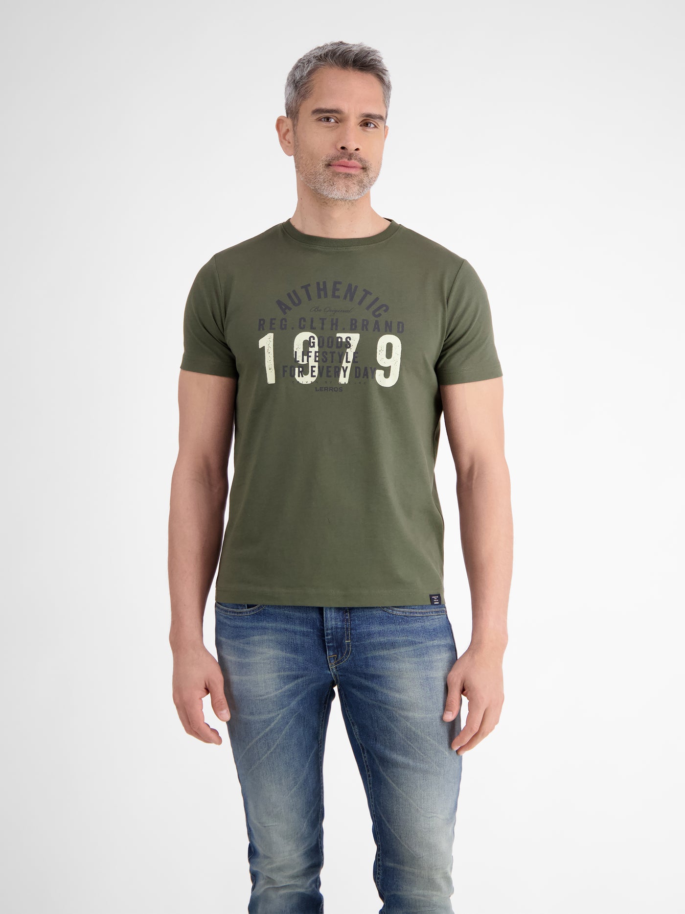 Unifarbenes T-Shirt mit Print - LERROS