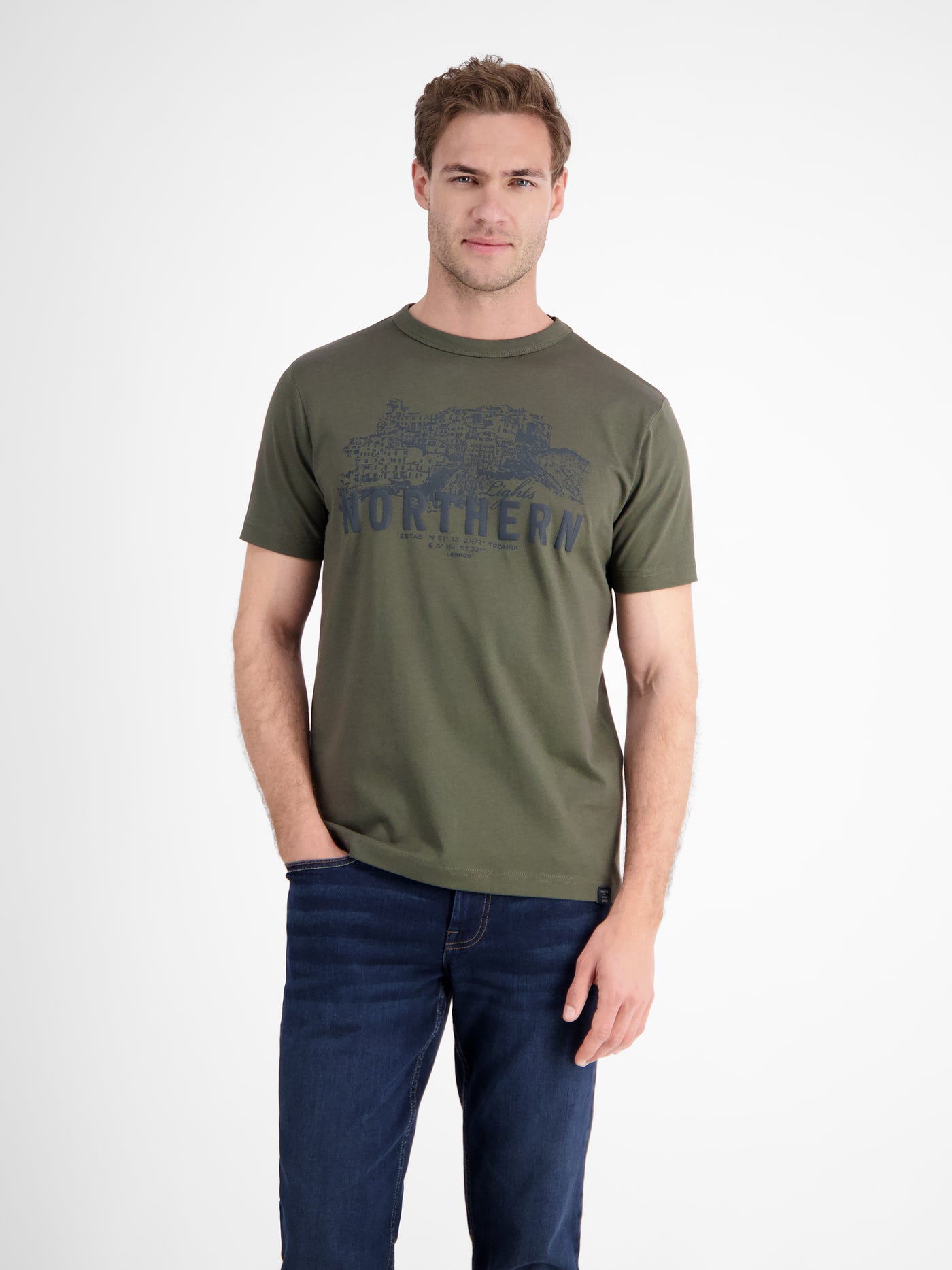 Unifarbenes T-Shirt mit Brustprint - LERROS