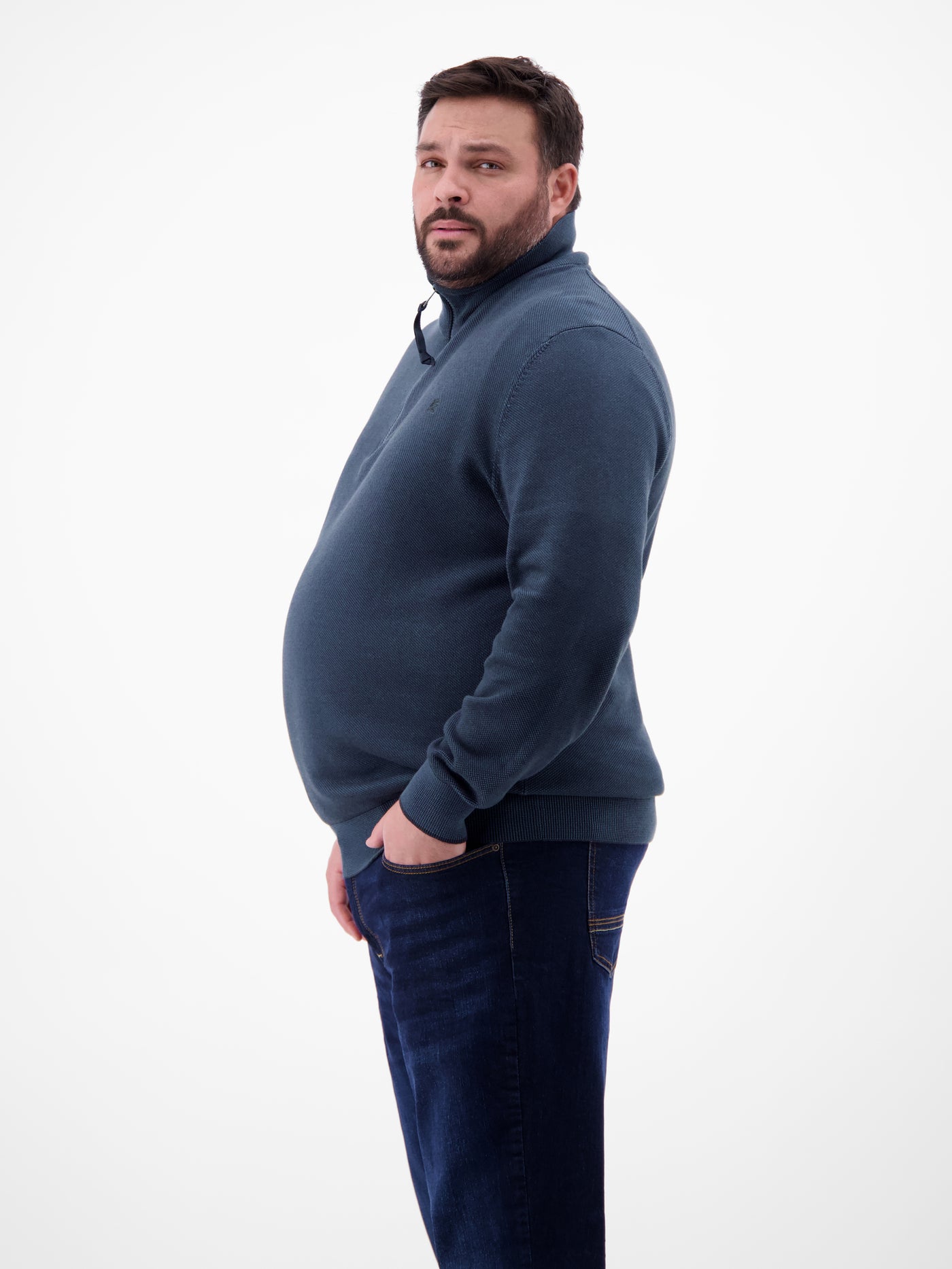 Herren Stricktroyer in lebendiger Optik