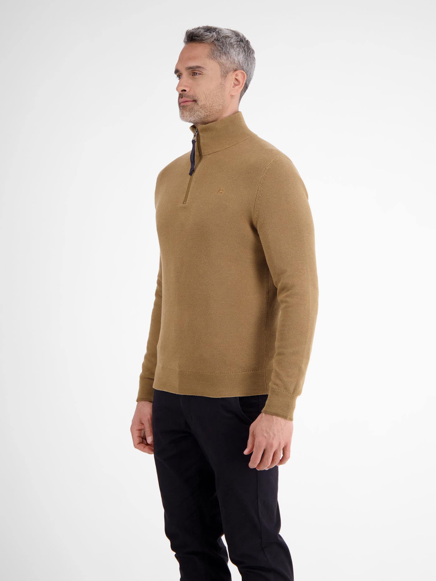 Herren Stricktroyer in lebendiger Optik - LERROS