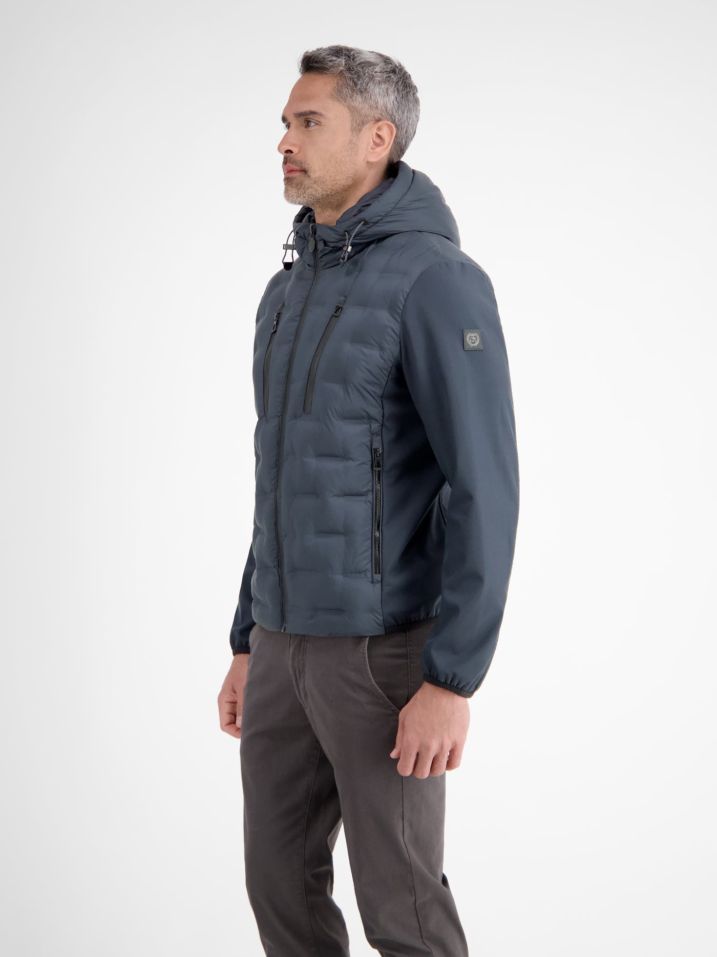 Sportive Hybrid-Jacke mit Steppfront - LERROS