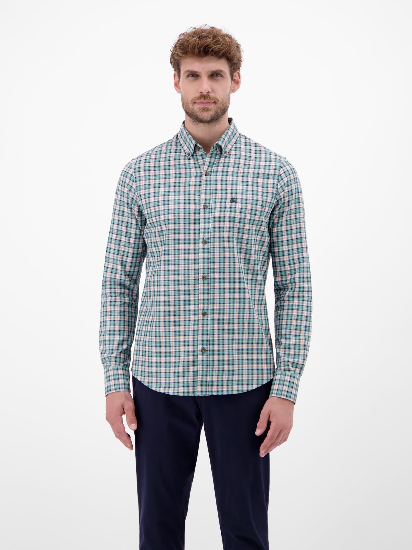 Kariertes Herrenhemd, sportiv und stilbewusst - LERROS