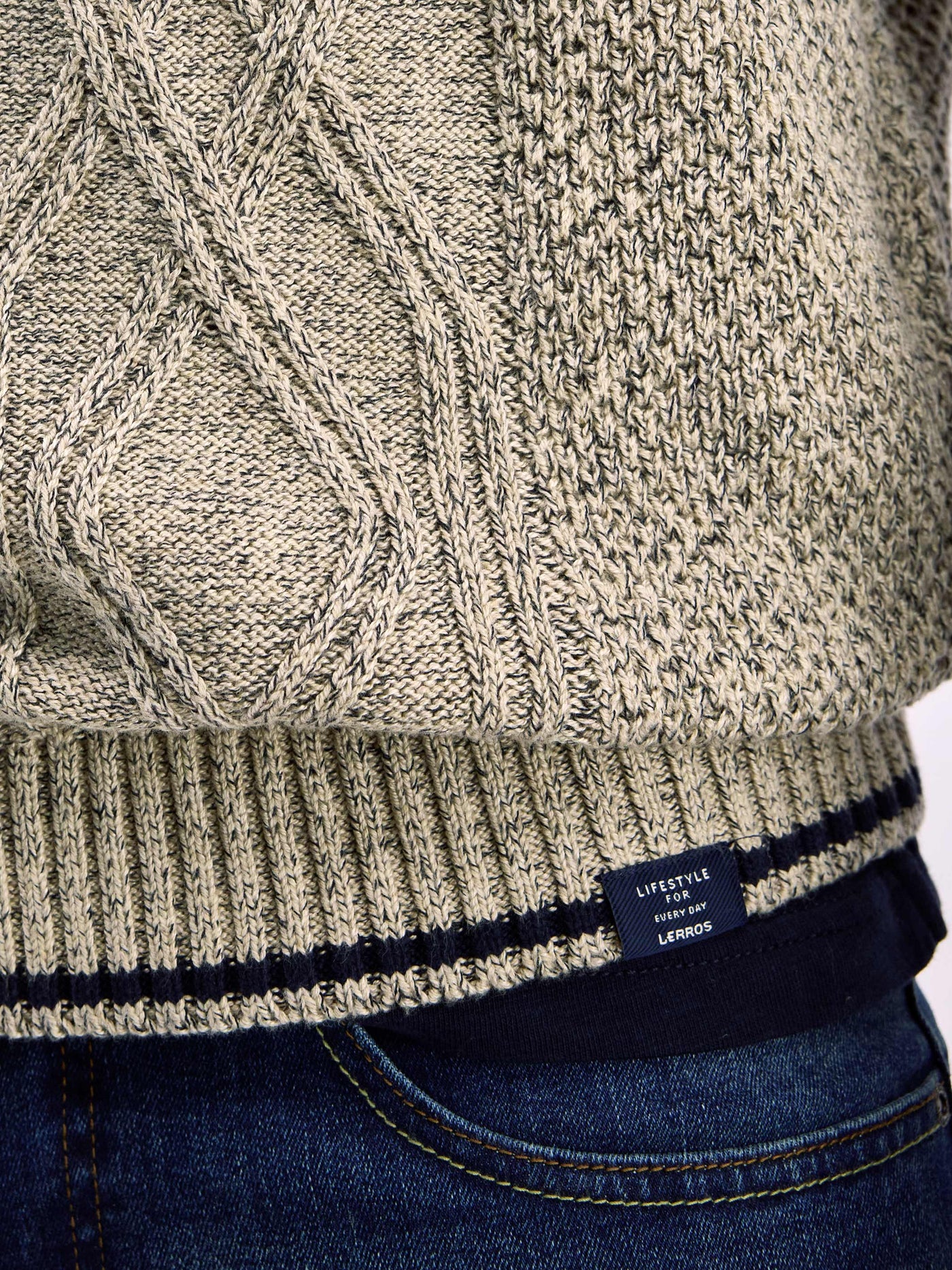 Strickpullover mit Zopfmuster und Troyerkragen - LERROS