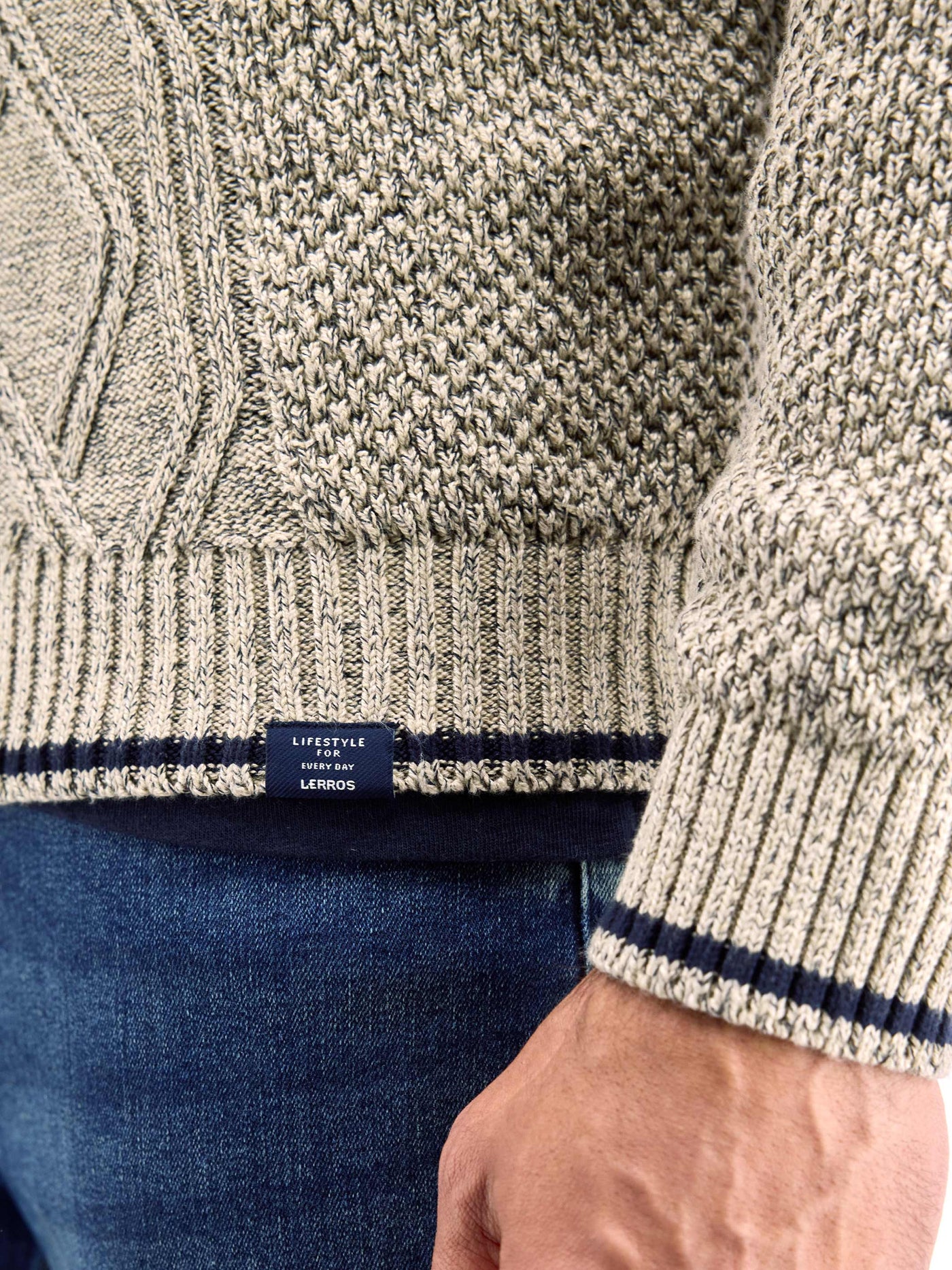 Strickpullover mit Zopfmuster und Troyerkragen - LERROS