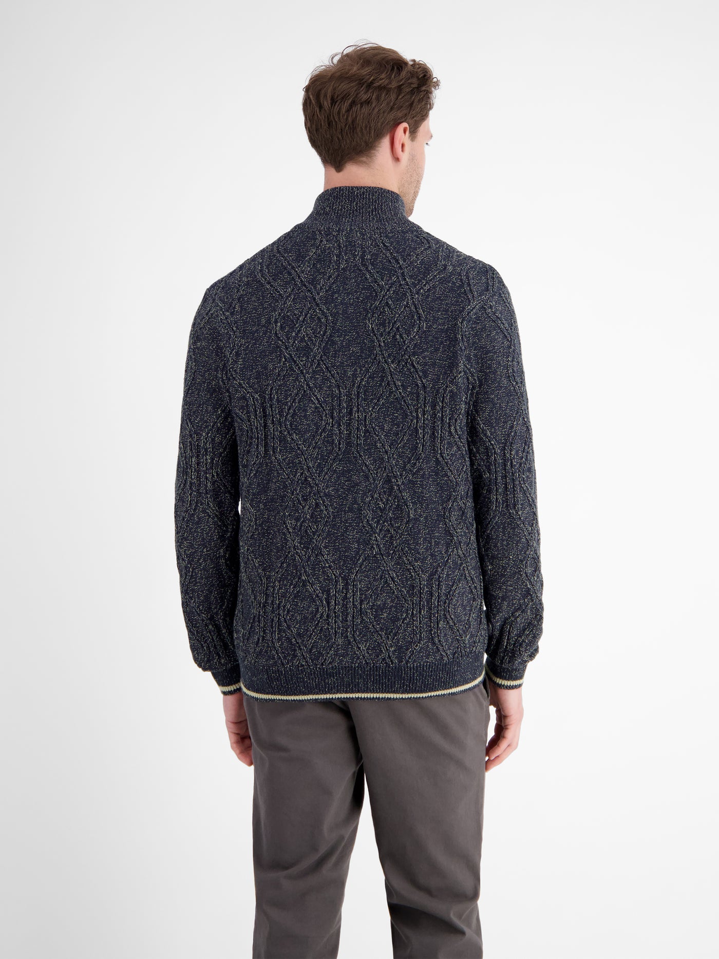 Herren-Strickjacke mit Zopfmuster - LERROS