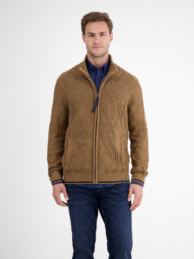 Herren-Strickjacke mit Zopfmuster - LERROS