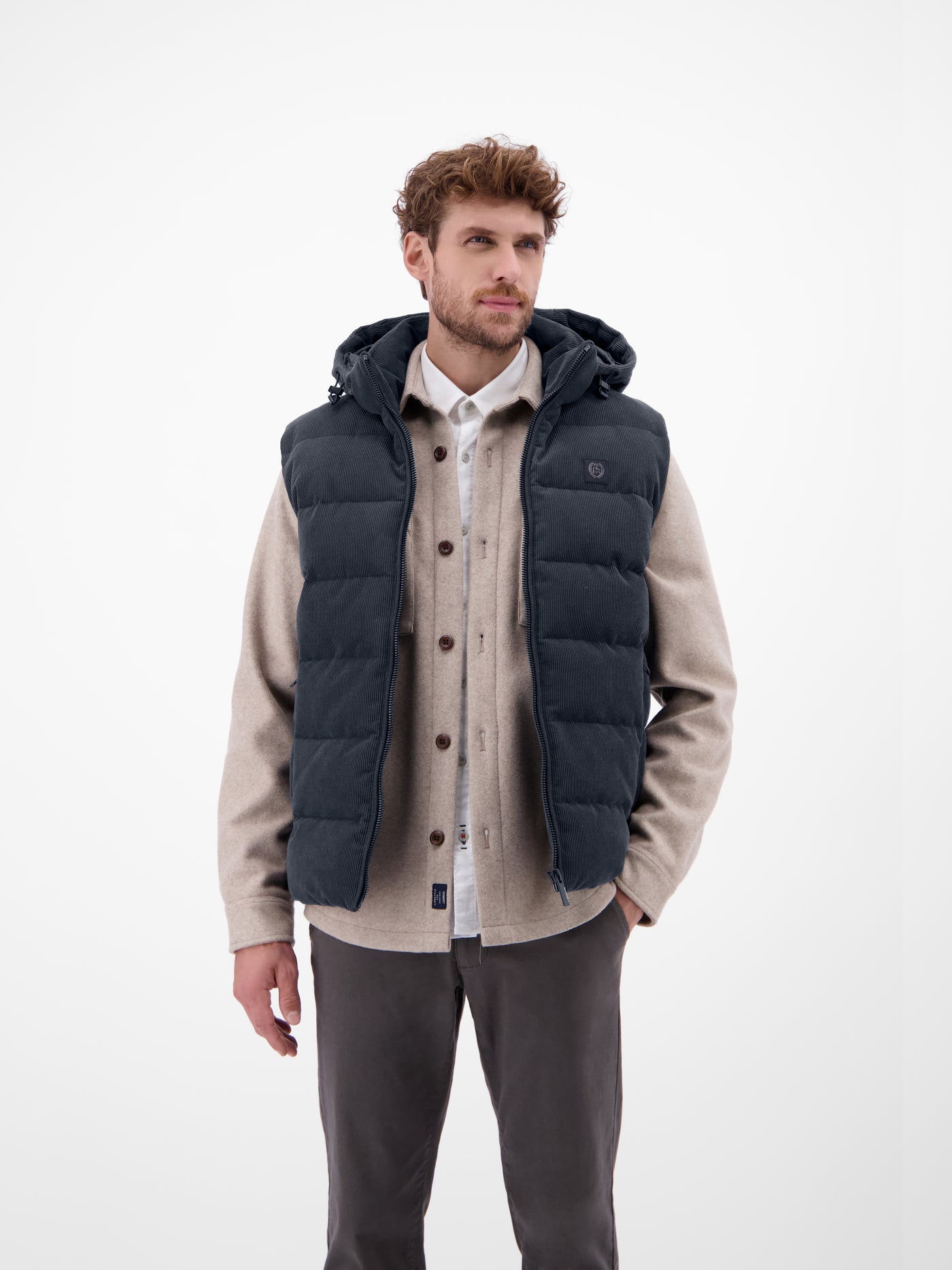 Herren Steppweste in funktionaler Cord-Optik - LERROS