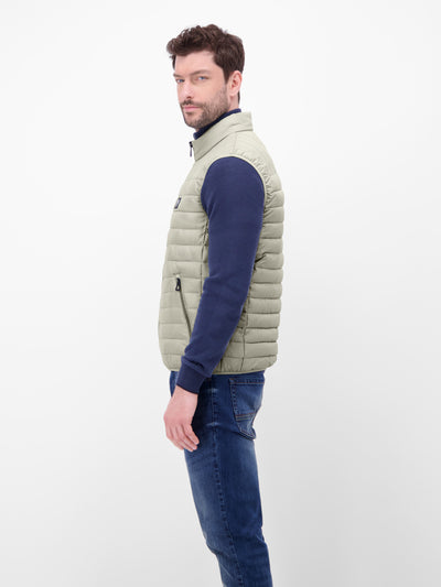 Men's quilted vest, lightly lined