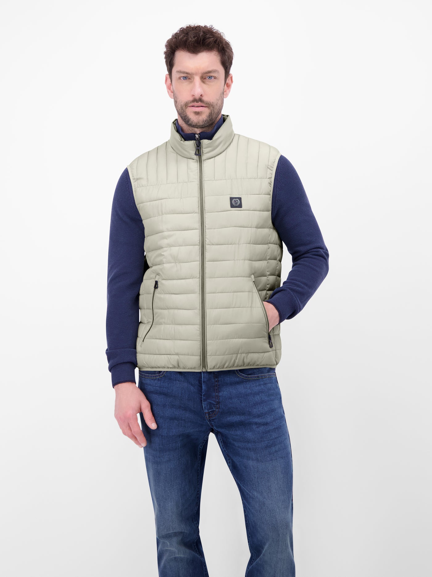 Men's quilted vest, lightly lined